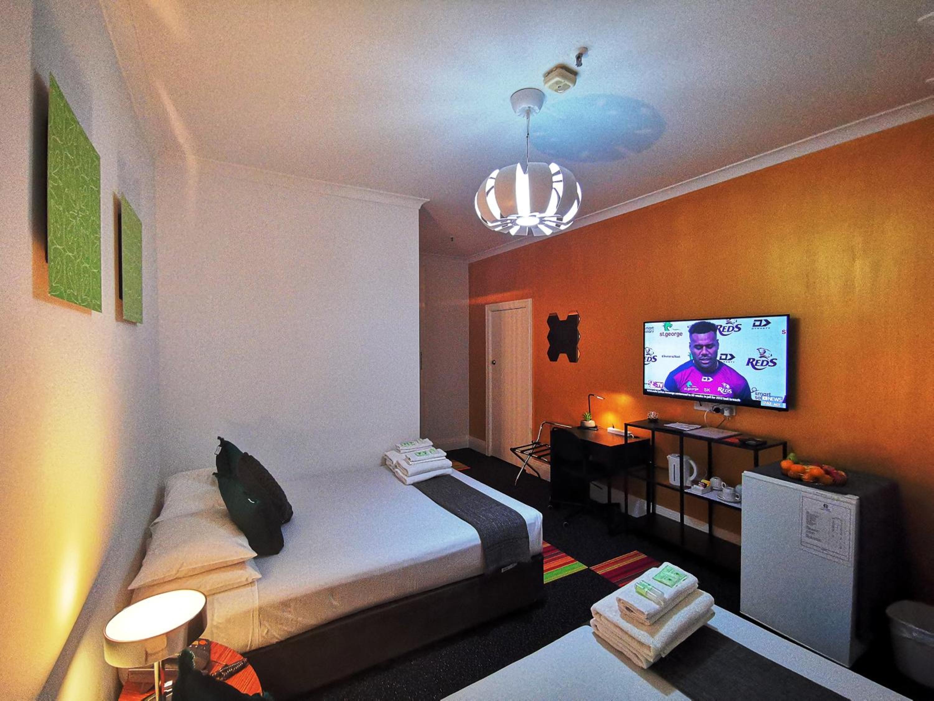 Deluxe Room - Photo 11