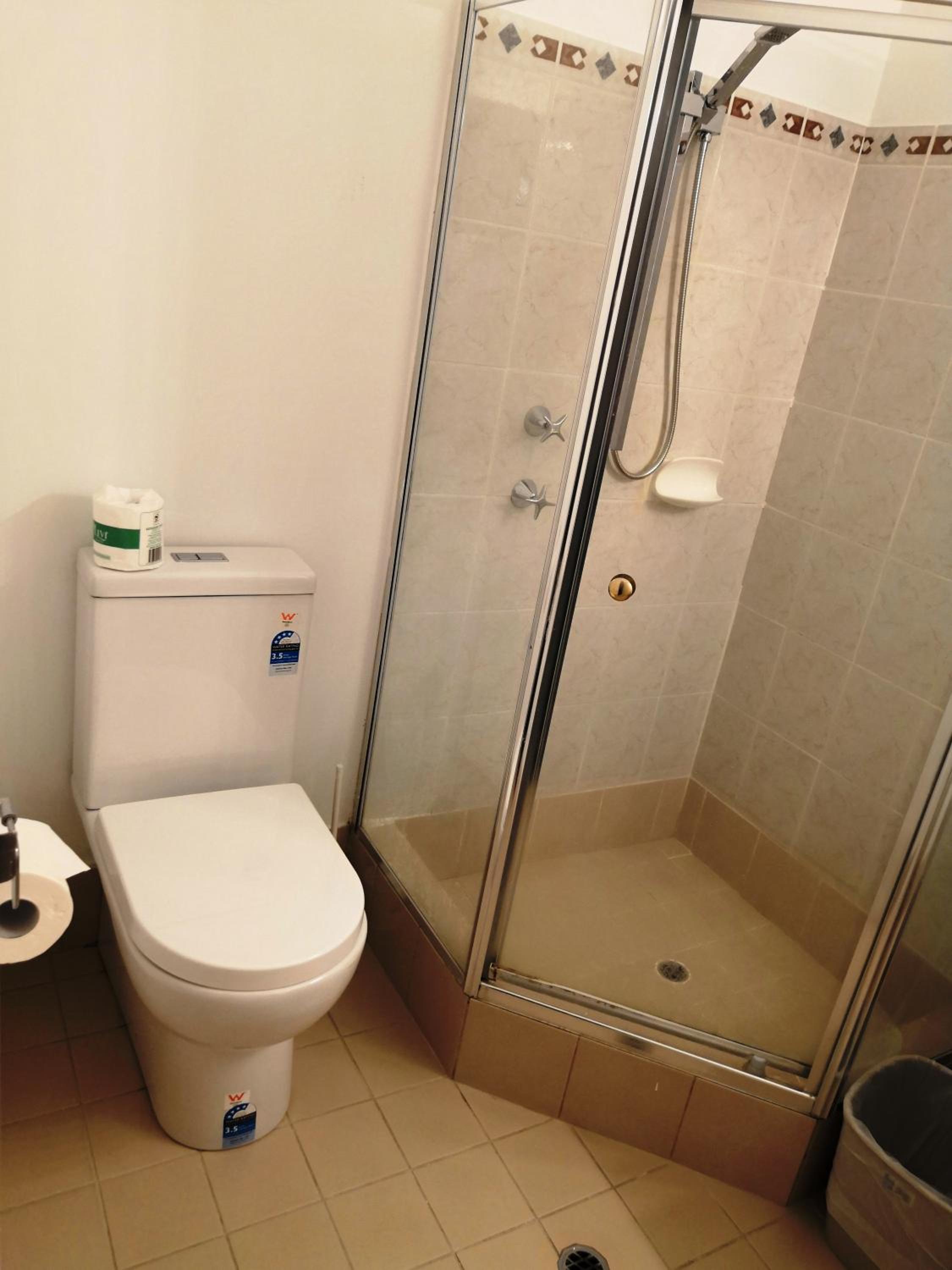 Deluxe Room - Photo 3