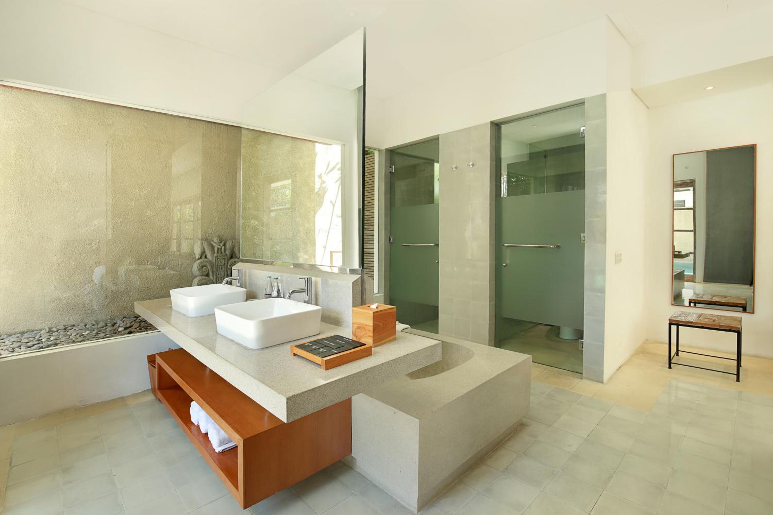 One-Bedroom Executive Pool Villa - Photo 10