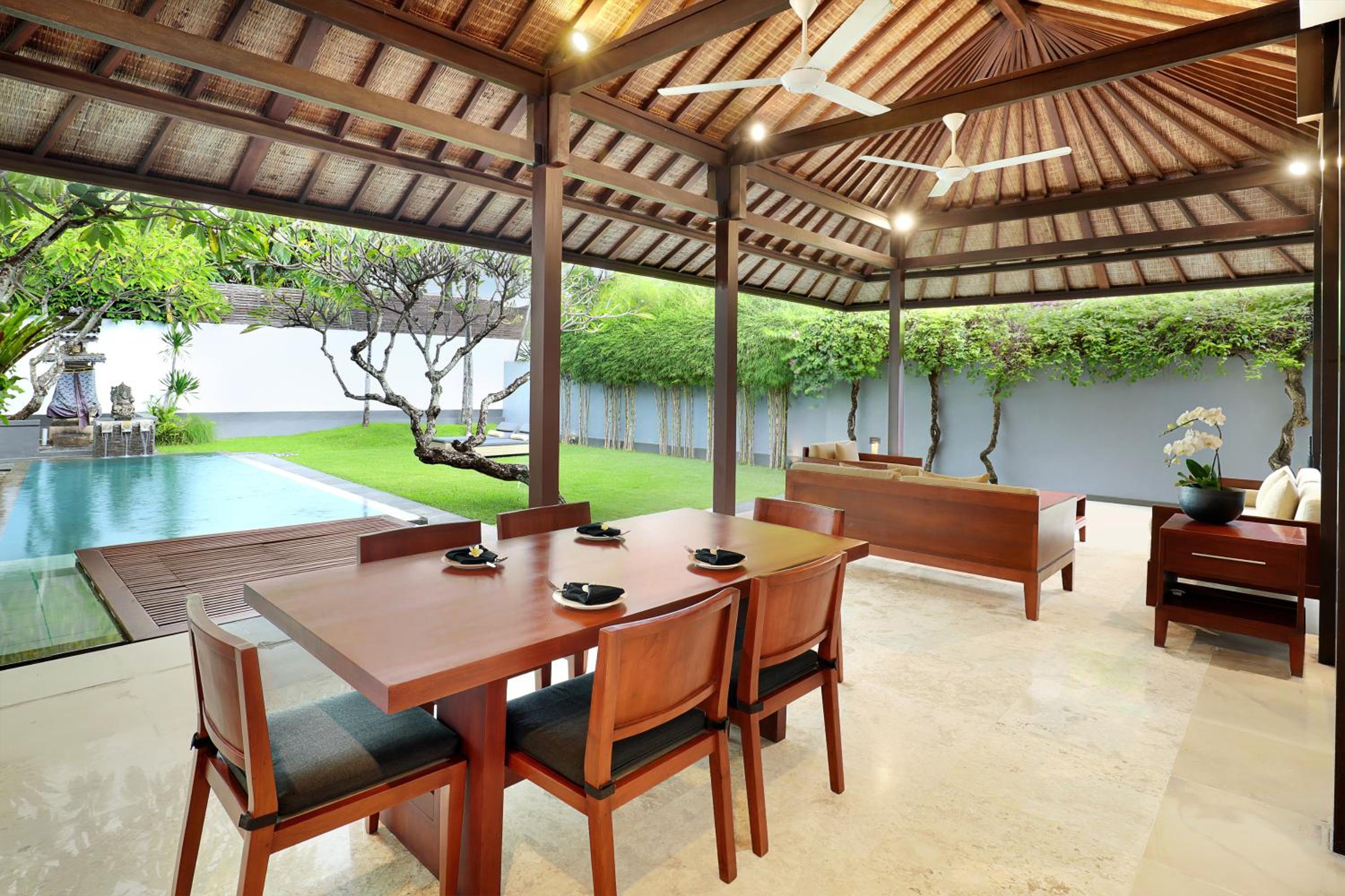 Two-Bedroom Pool Villa - Photo 12