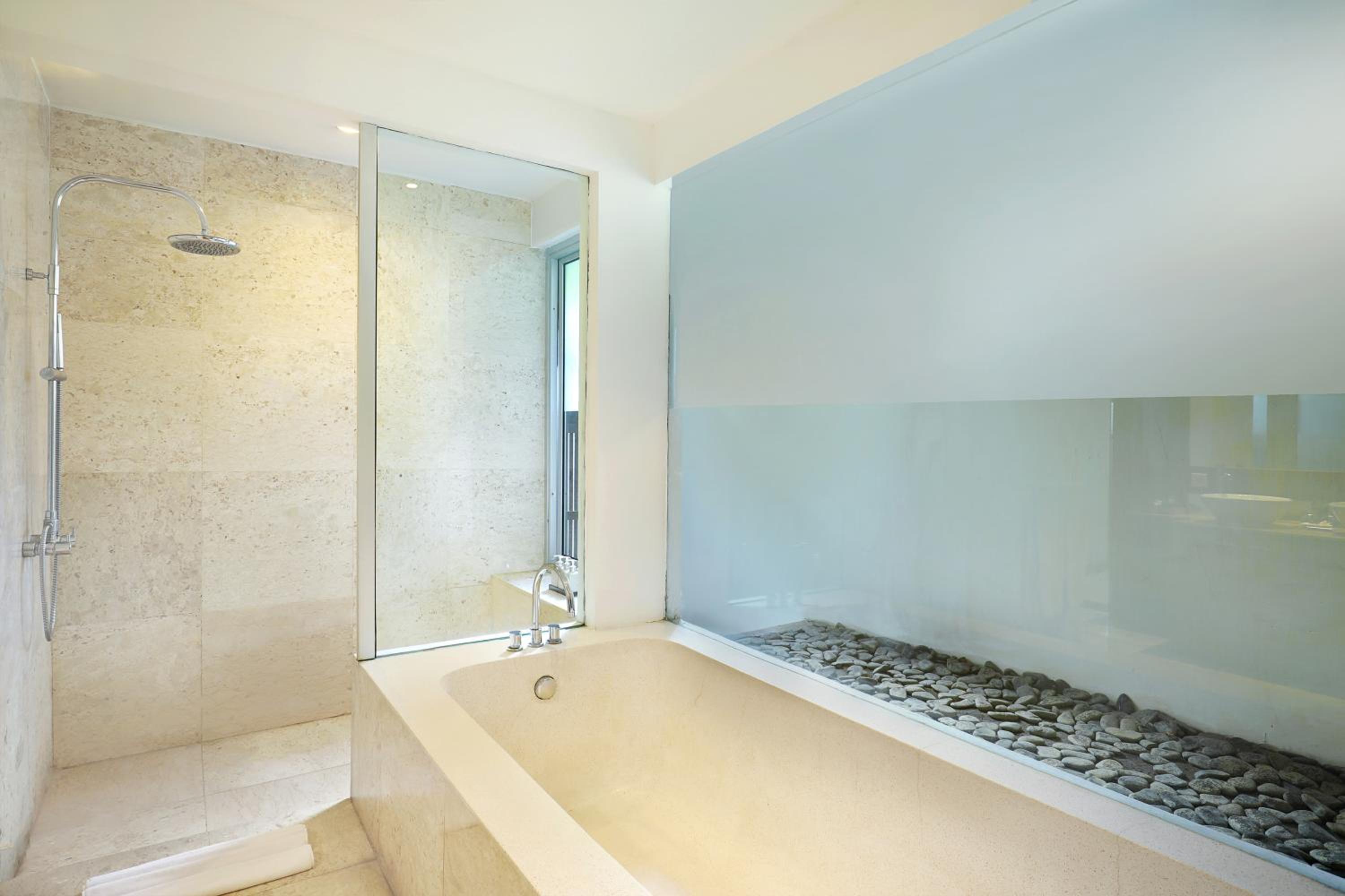 One-Bedroom Pool Villa - Photo 3