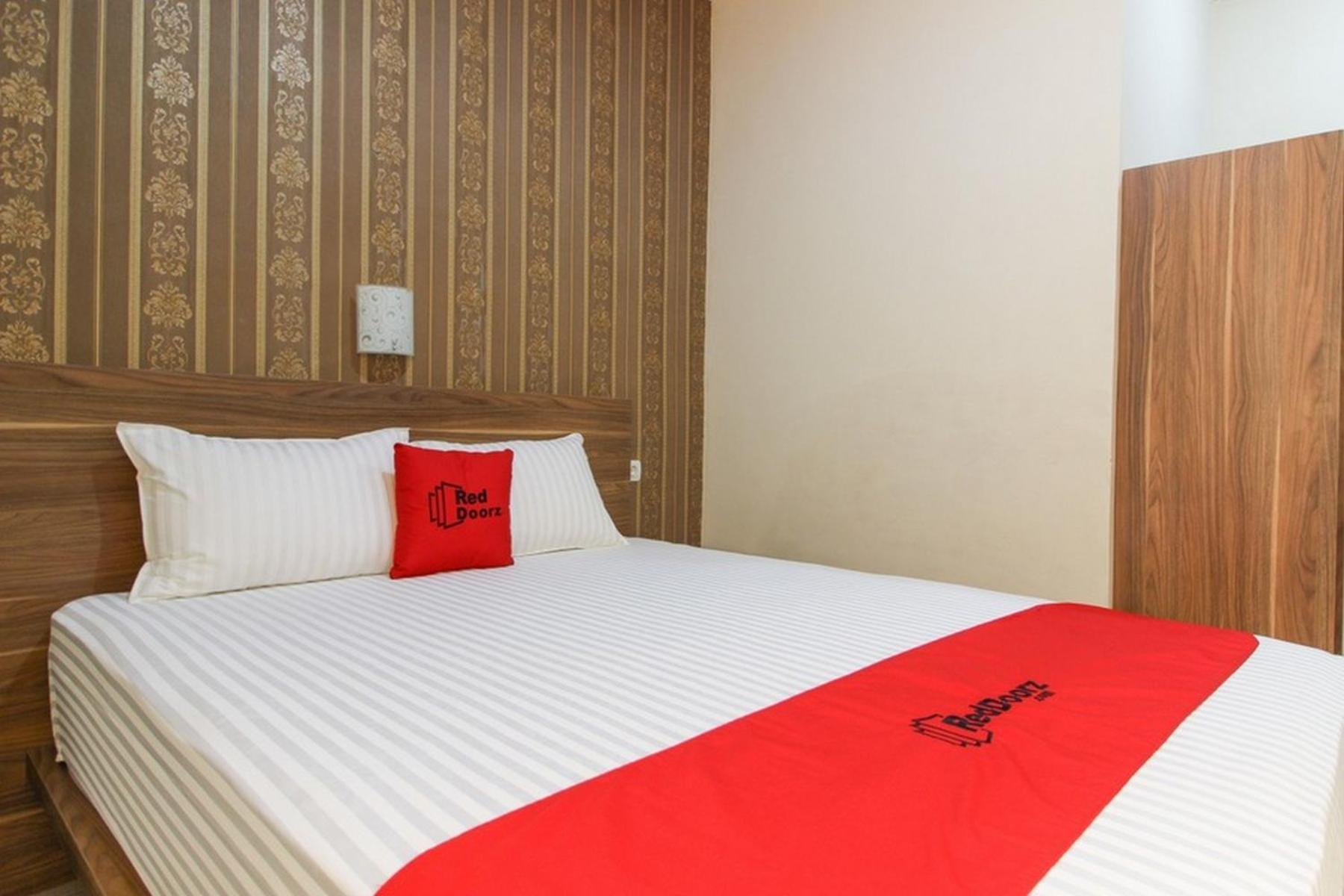 Economy Double Room photo 2