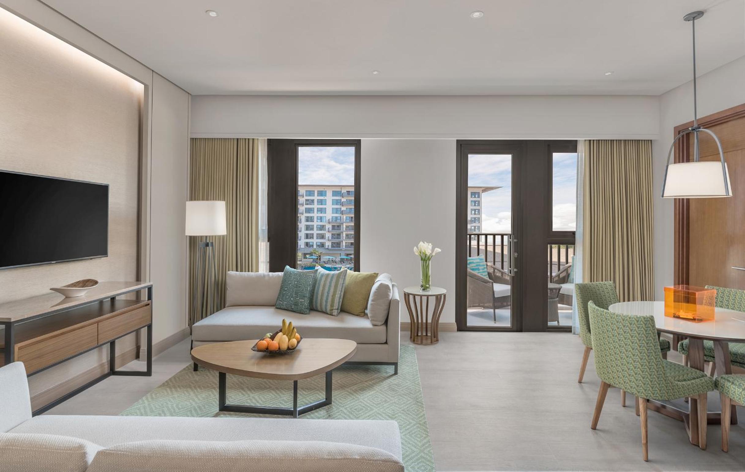 Deluxe Suite