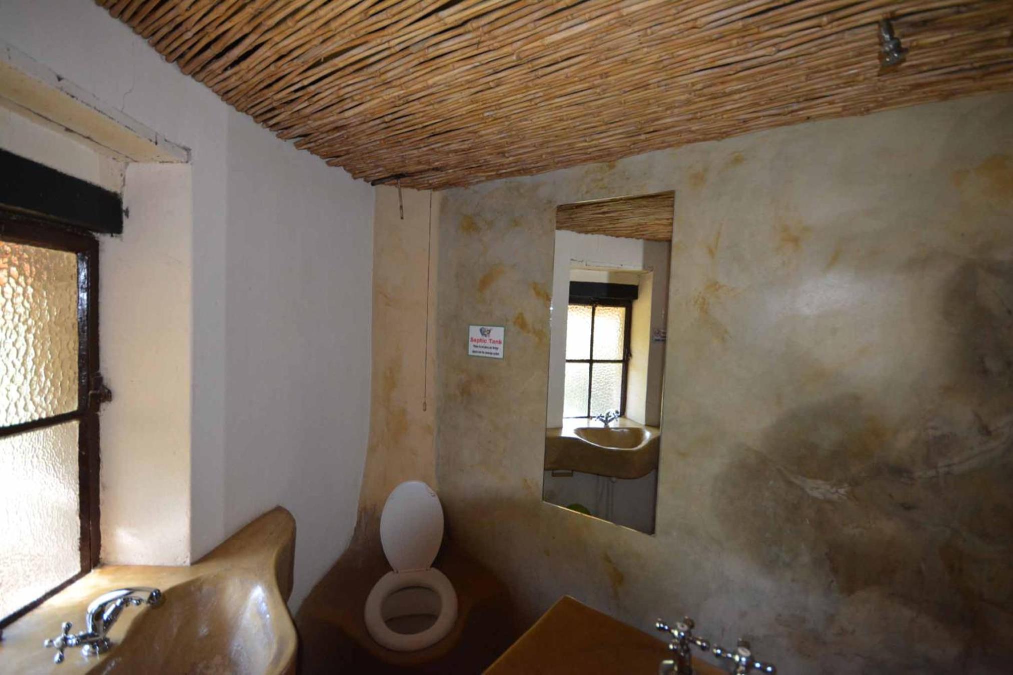 Cottage with Garden View - Photo 7