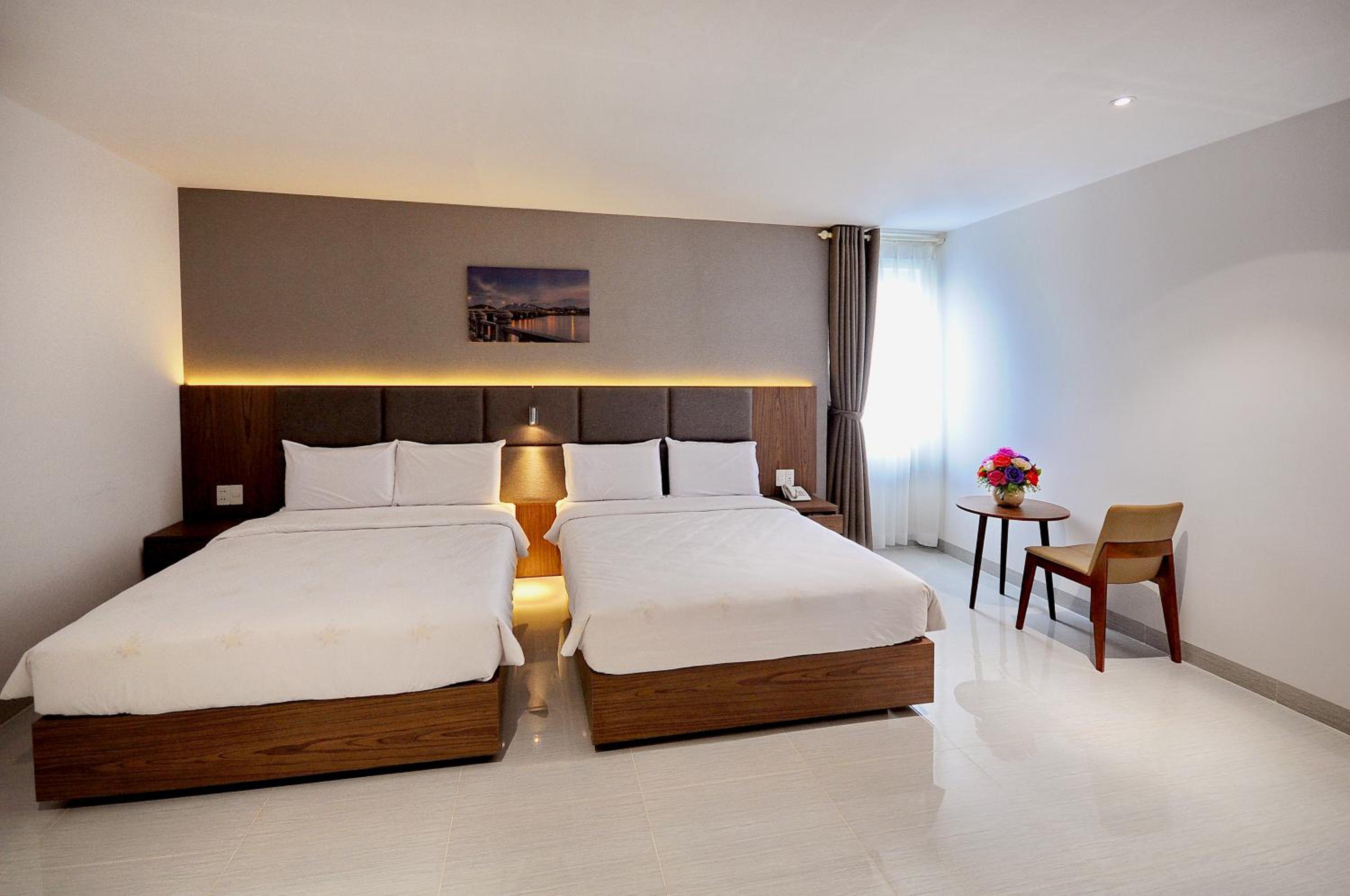 Deluxe Twin Room - Photo 23