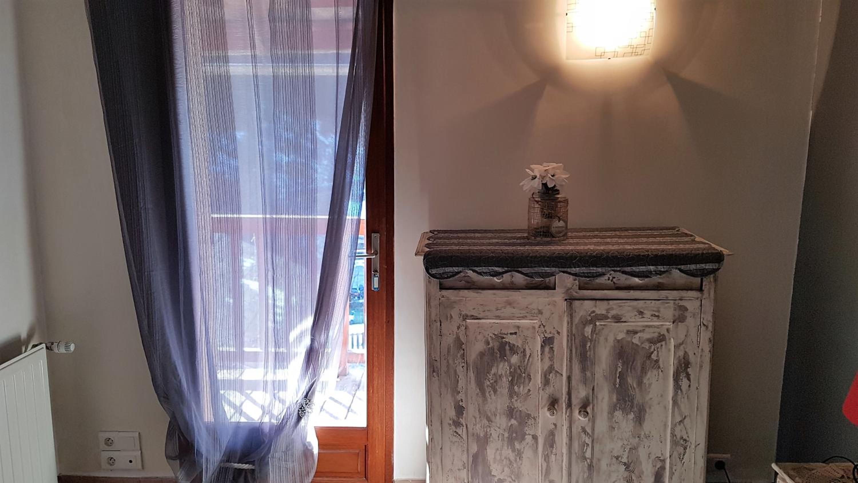 Double or Twin Room with Mountain View photo 3