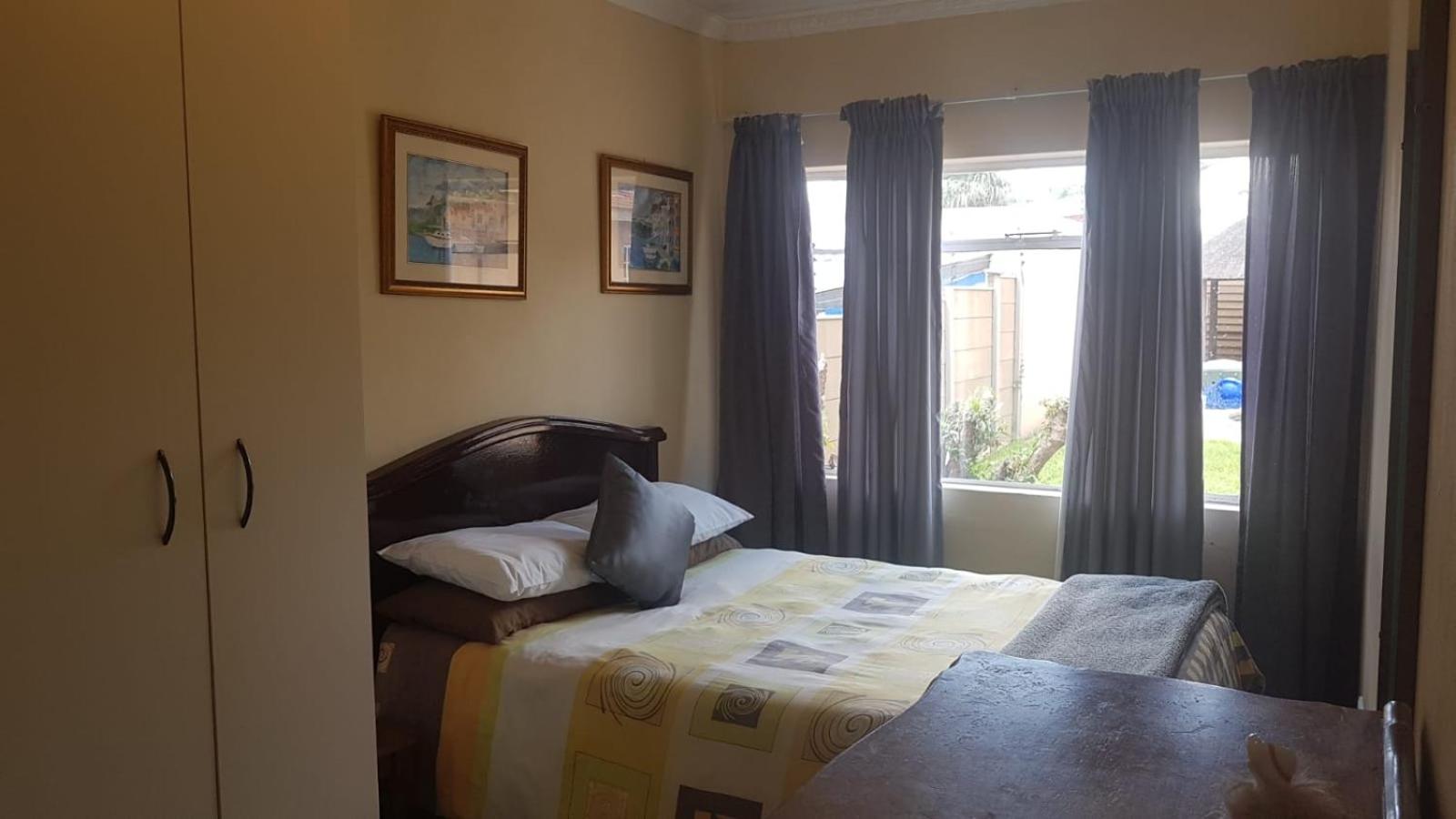 Apartment - Photo 1
