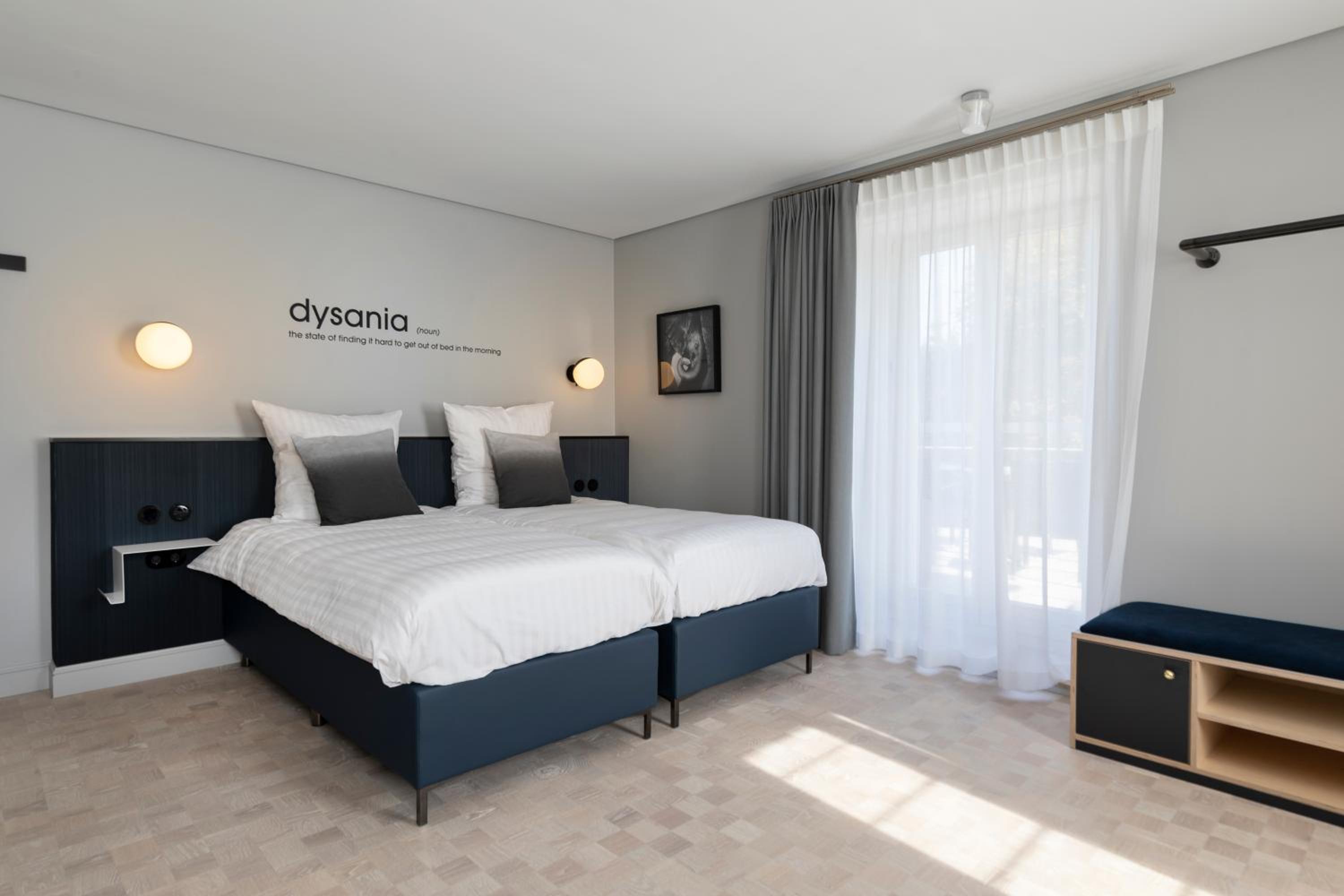 Deluxe Double Room with Balcony - Photo 1