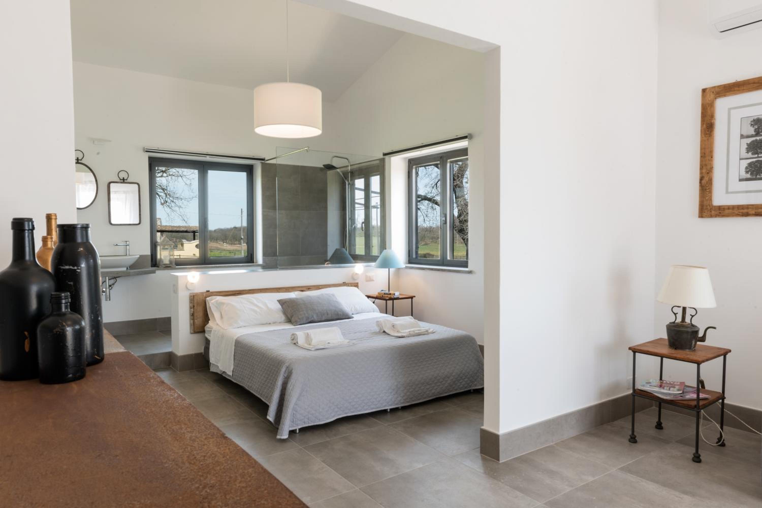 Studio Apartment with Pool View photo 3