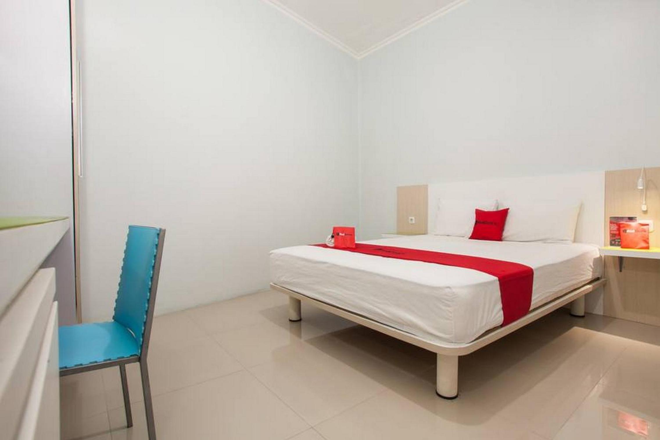 Double Room - Photo 7
