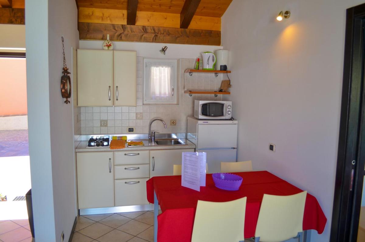Two-Bedroom Apartment with Lake View photo 3