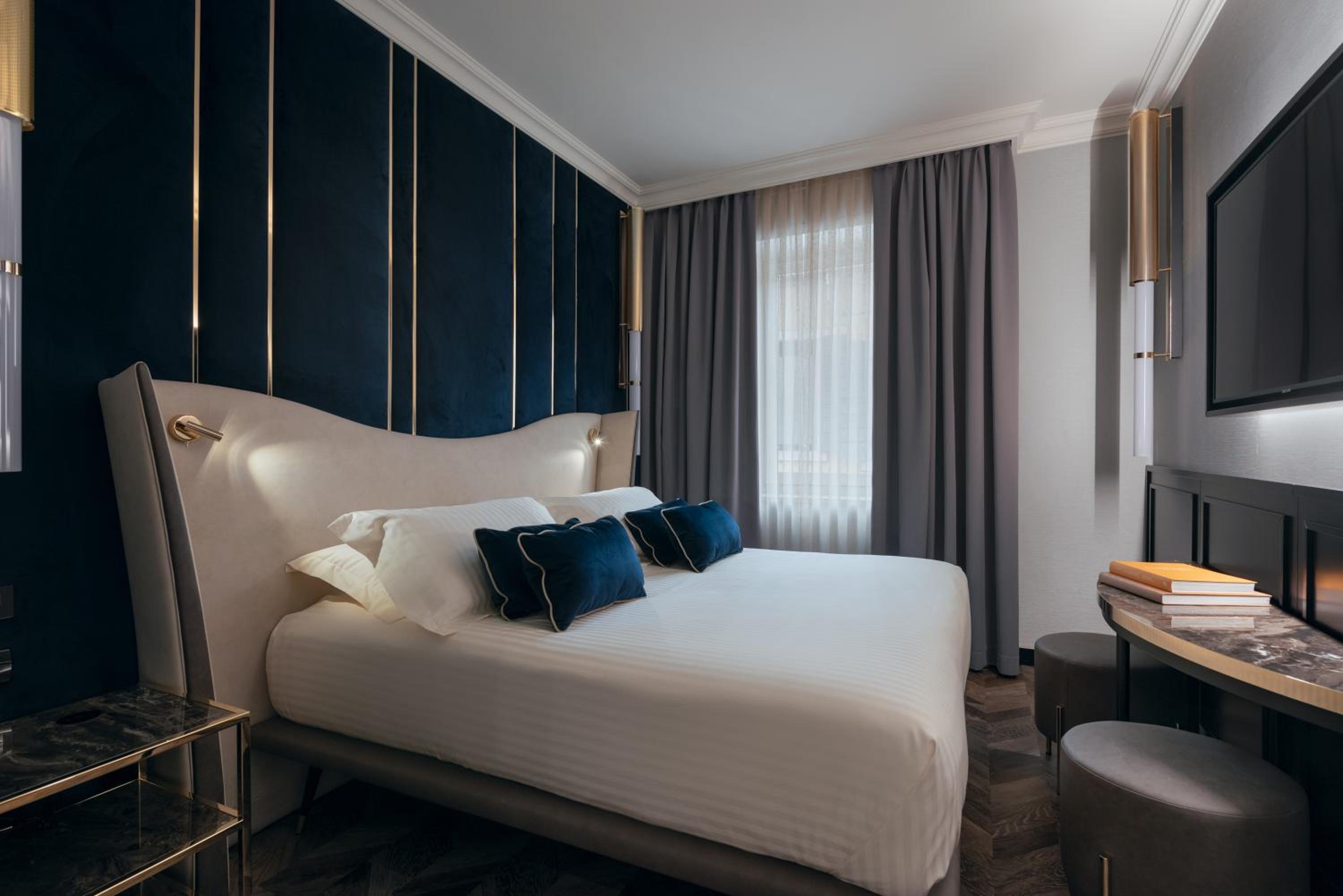 Premium Double or Twin Room - Photo 1