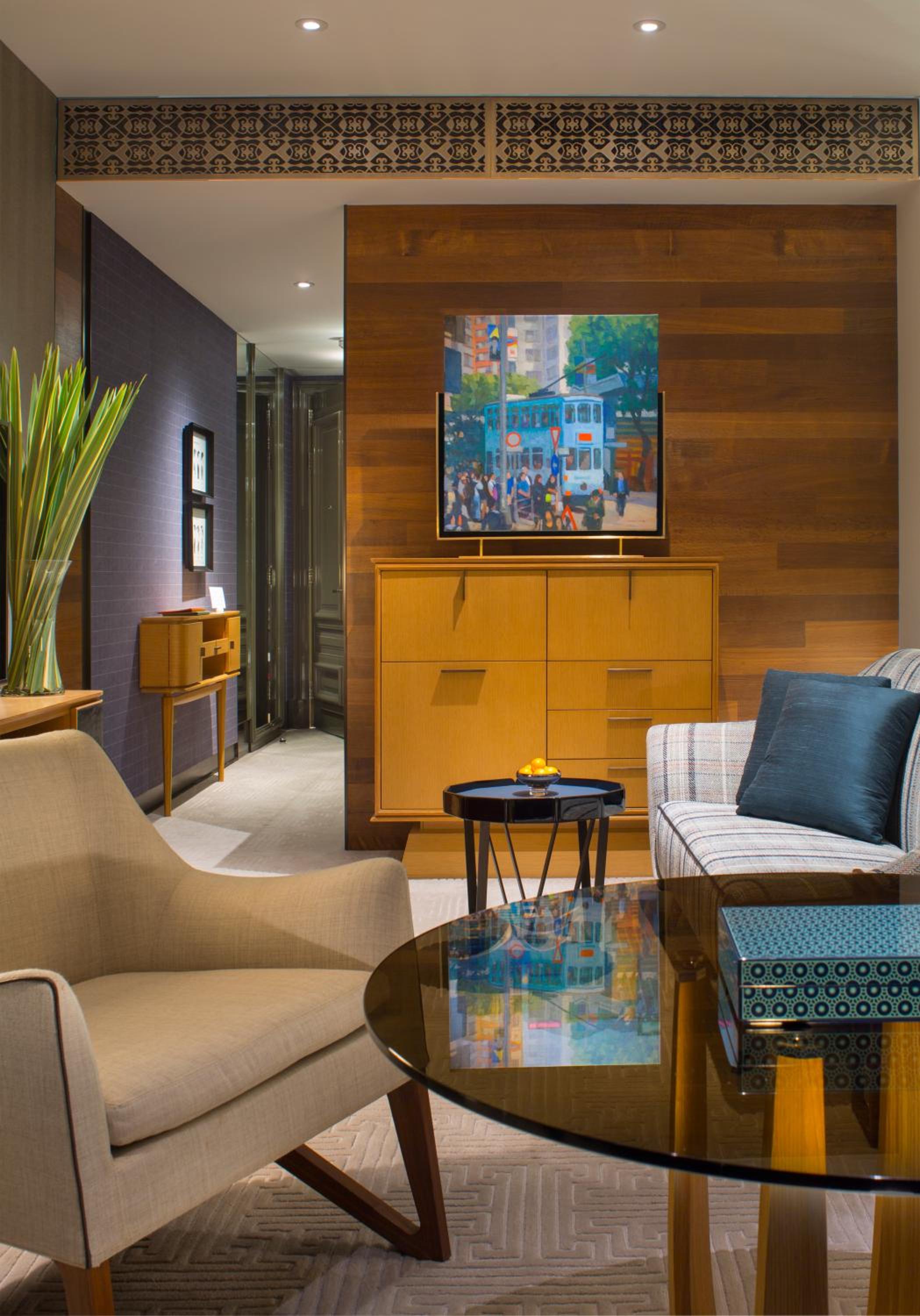 King Room with Kowloon Peak View thumbnail 5