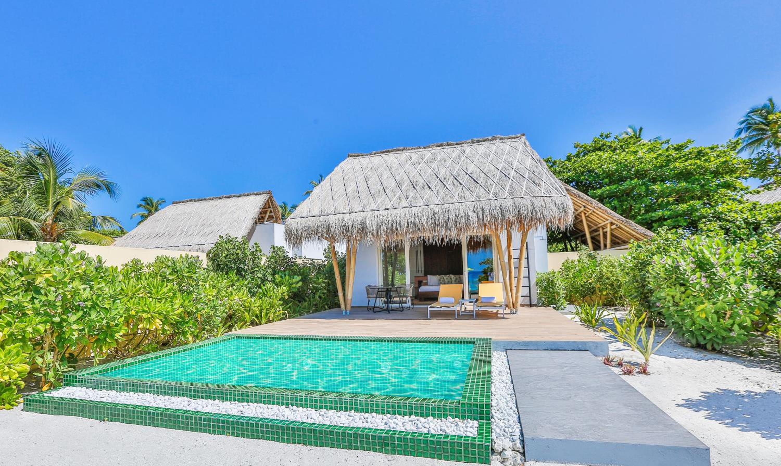 Beach Villa with Pool - Photo 4