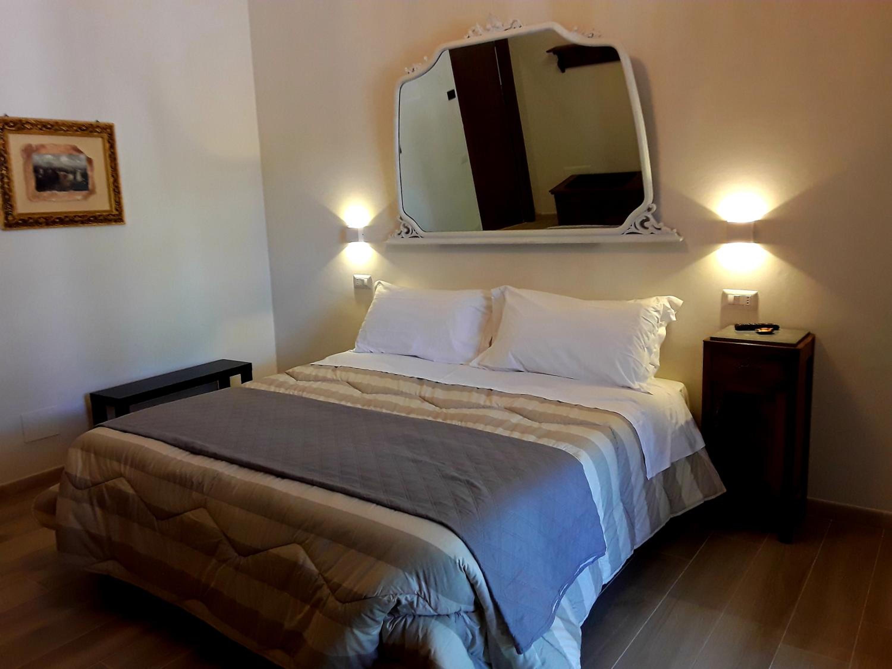 Quadruple Room - Photo 2