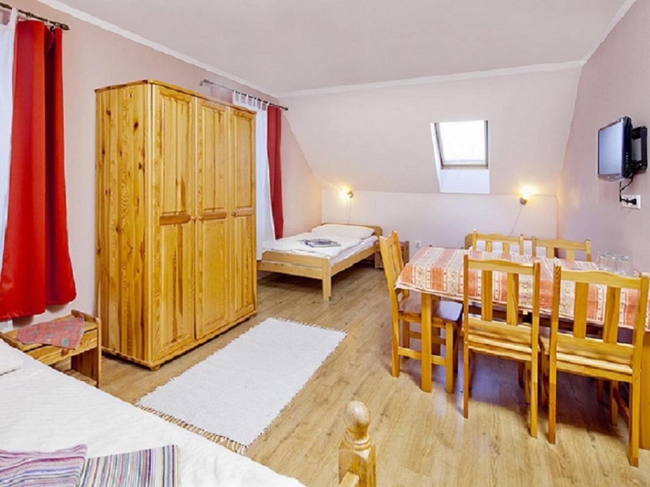 Quadruple Room photo 2