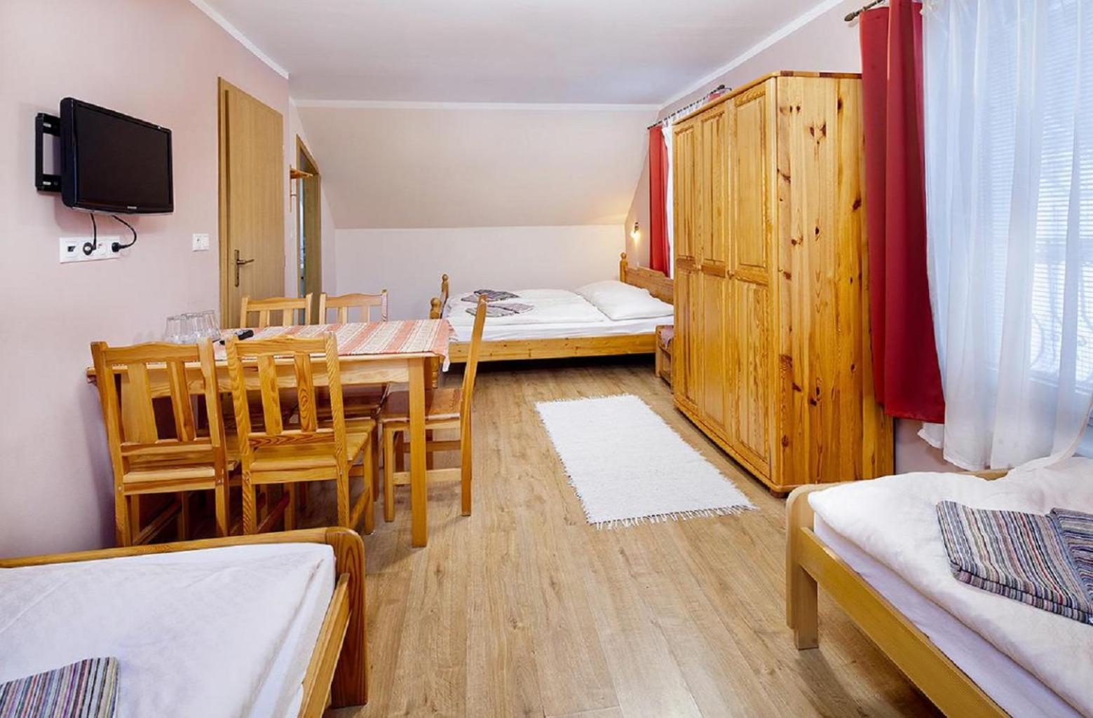 Quadruple Room photo 3