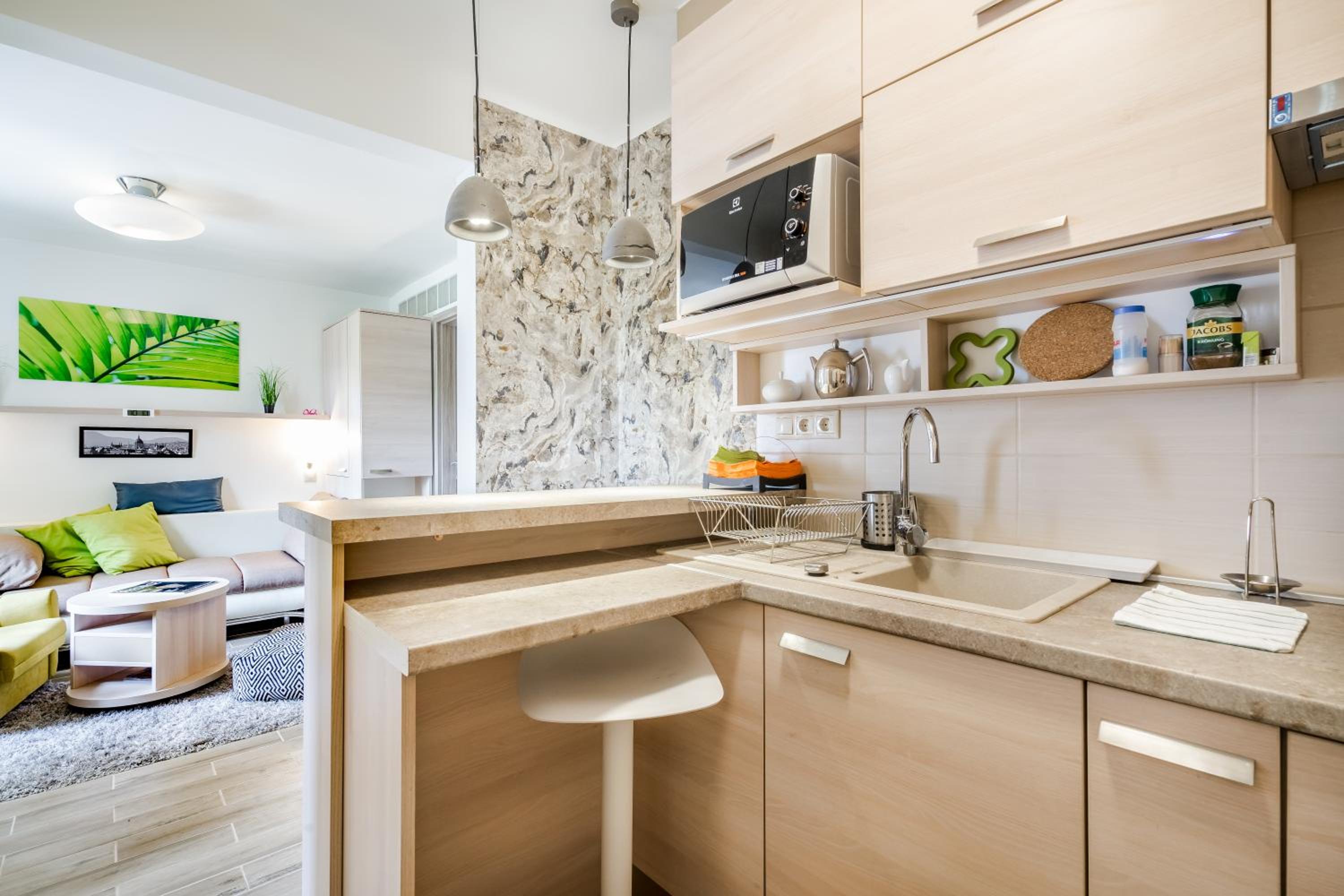 One-Bedroom Apartment - Photo 16