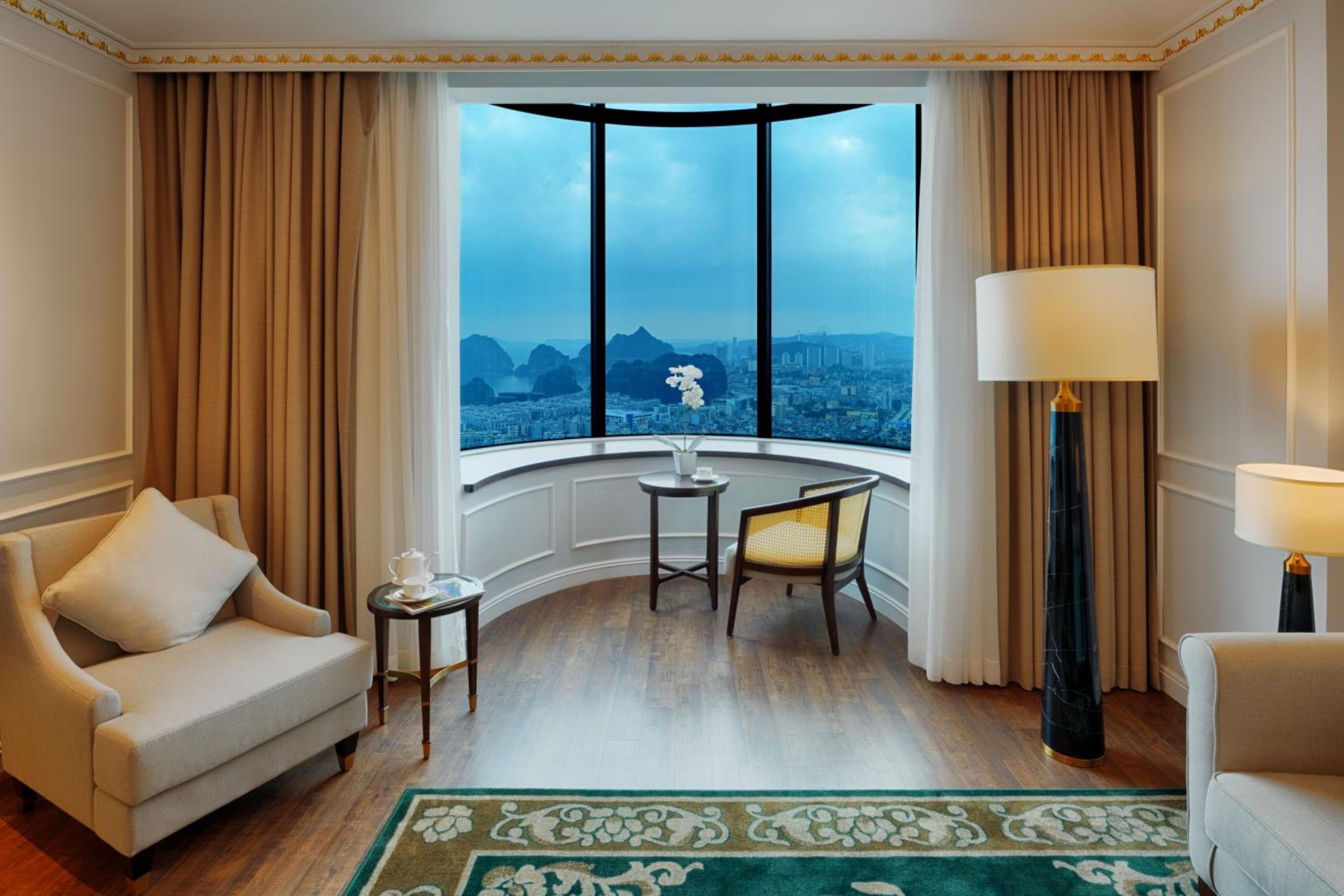 Grand Suite Room – Bay View
