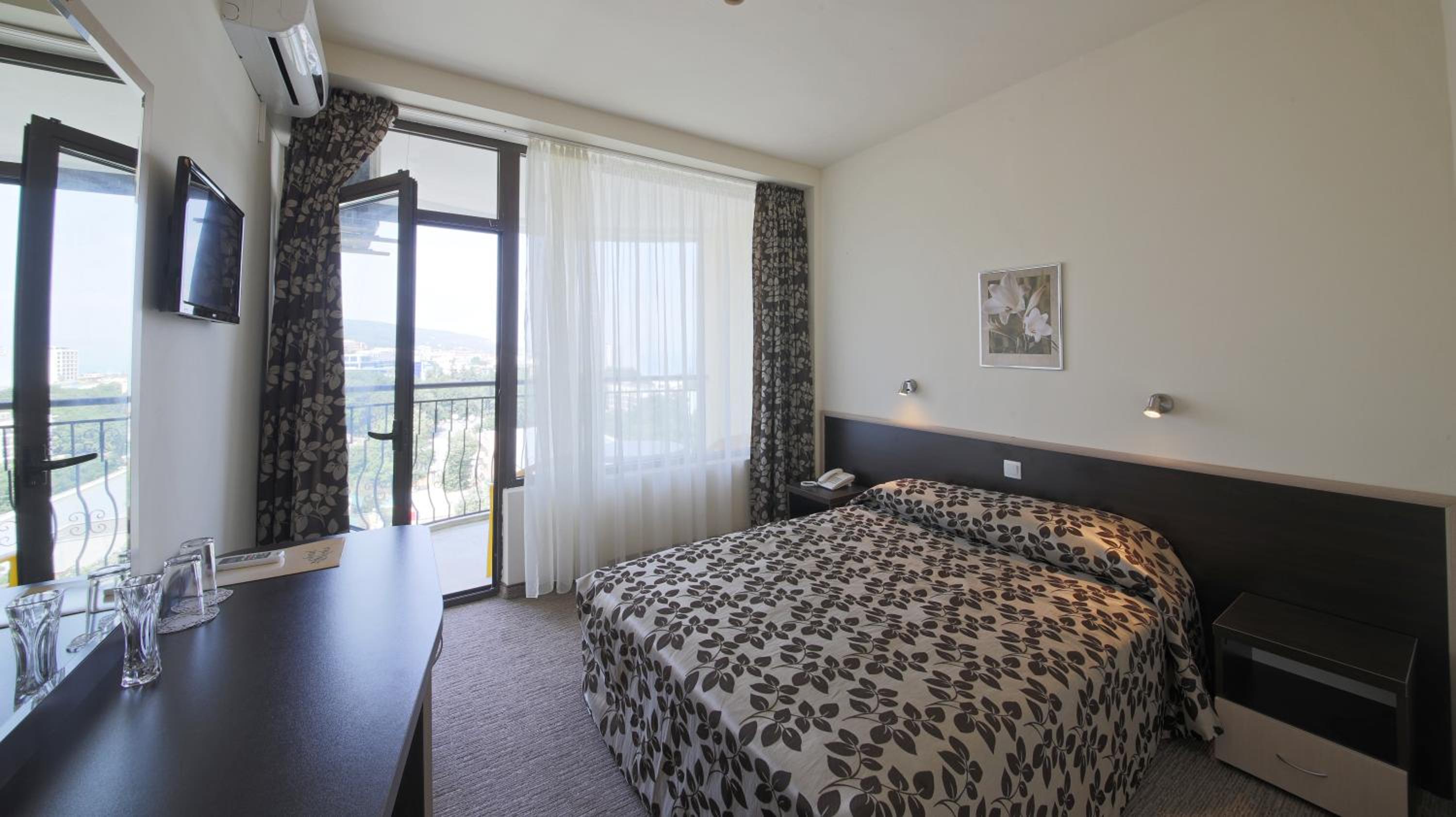 Single Room With Balcony photo 1