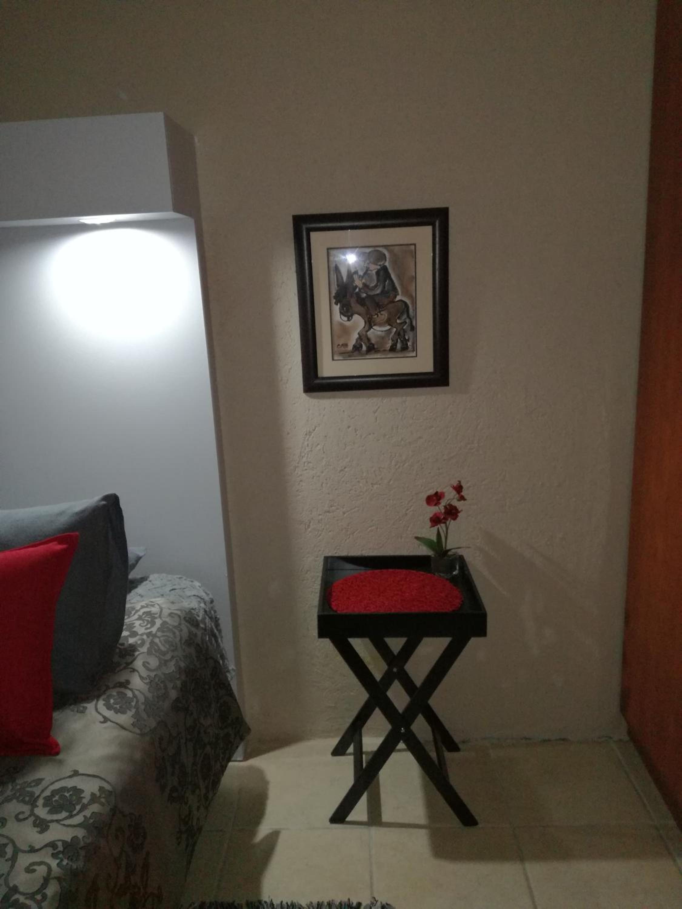 One-Bedroom Apartment - Photo 14