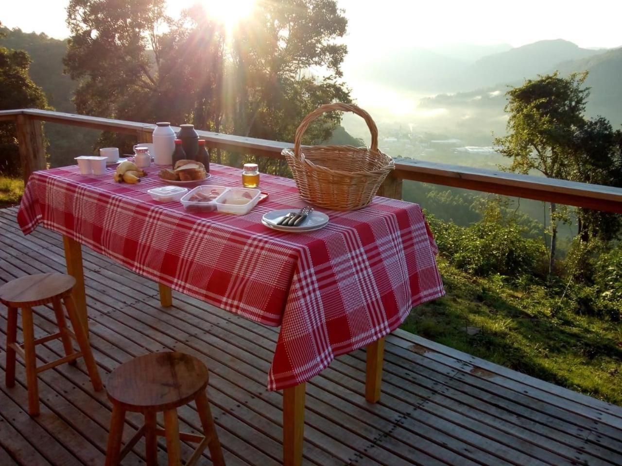 Double Room with Mountain View - Photo 9