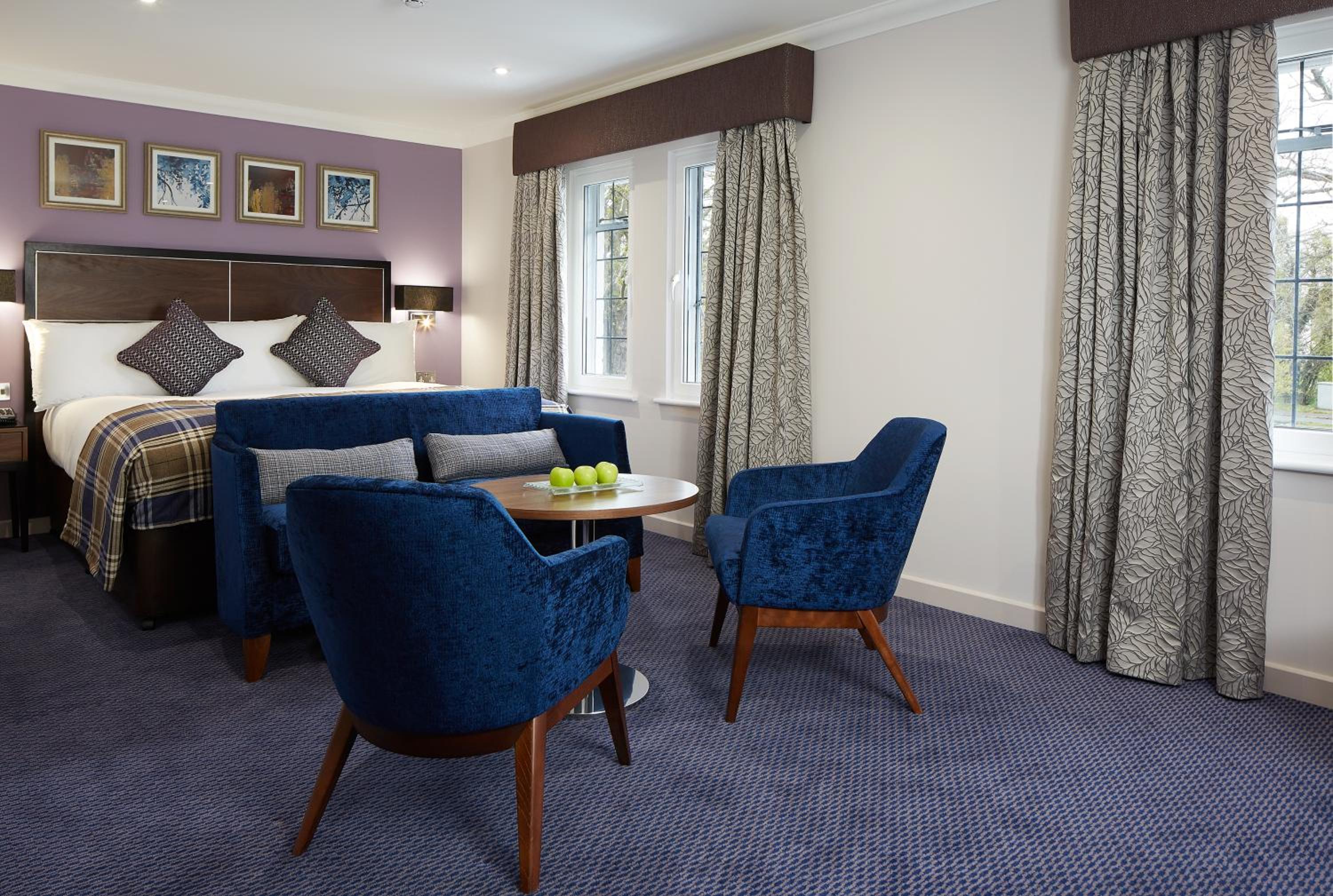 Deluxe King Room with Sofa Bed