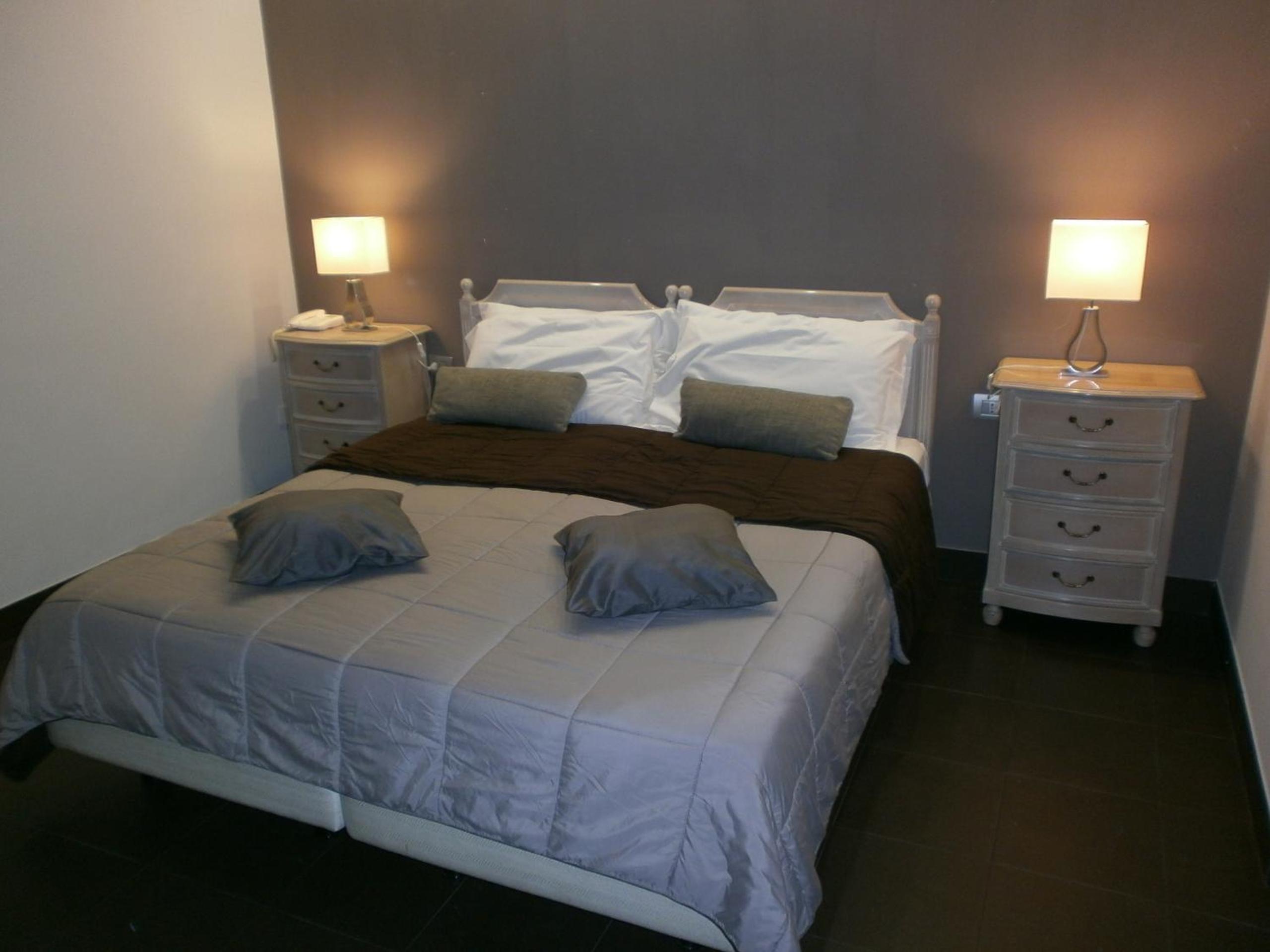 Deluxe Triple Room photo 2