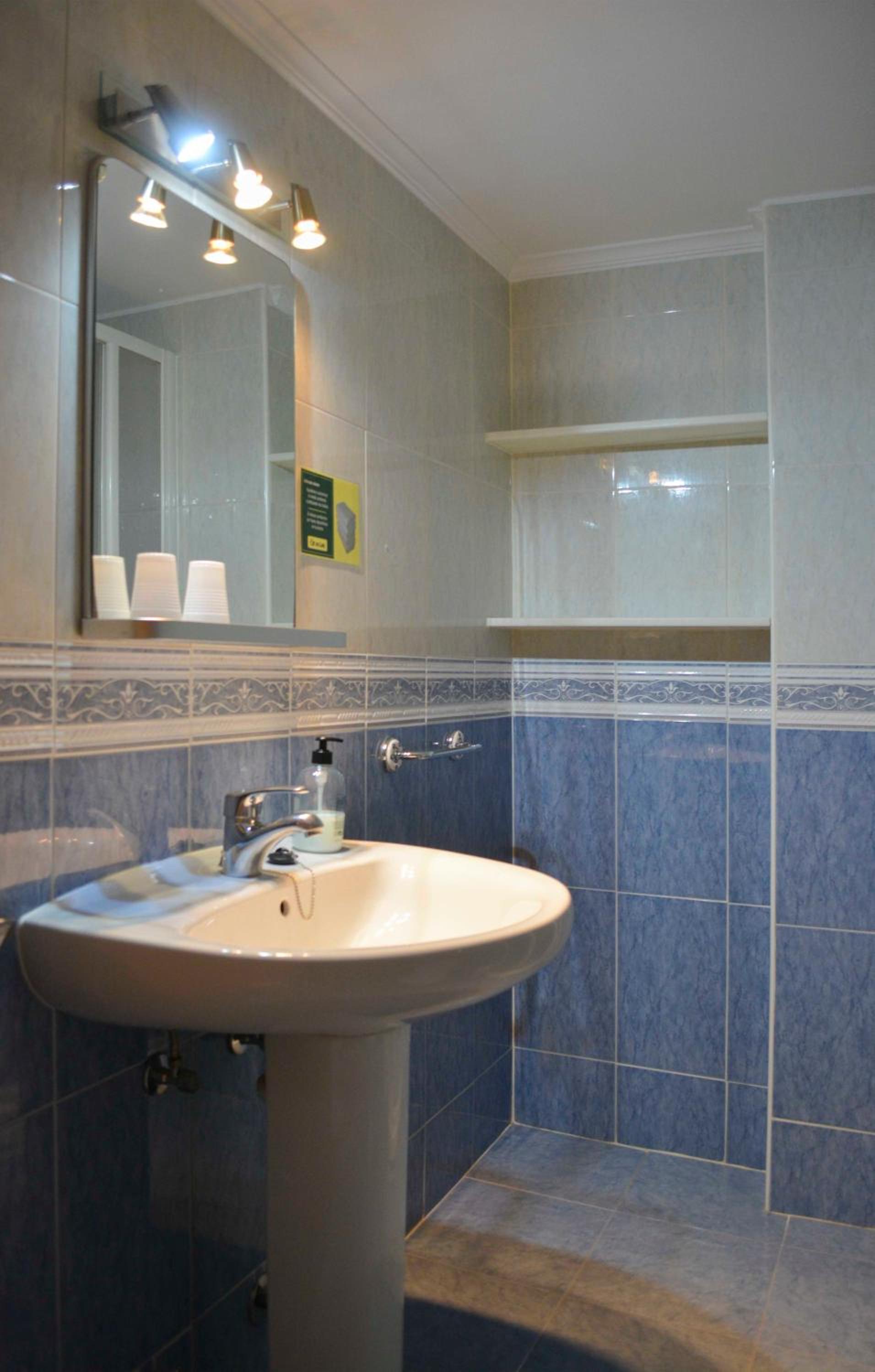 Twin Room with Terrace - Photo 2