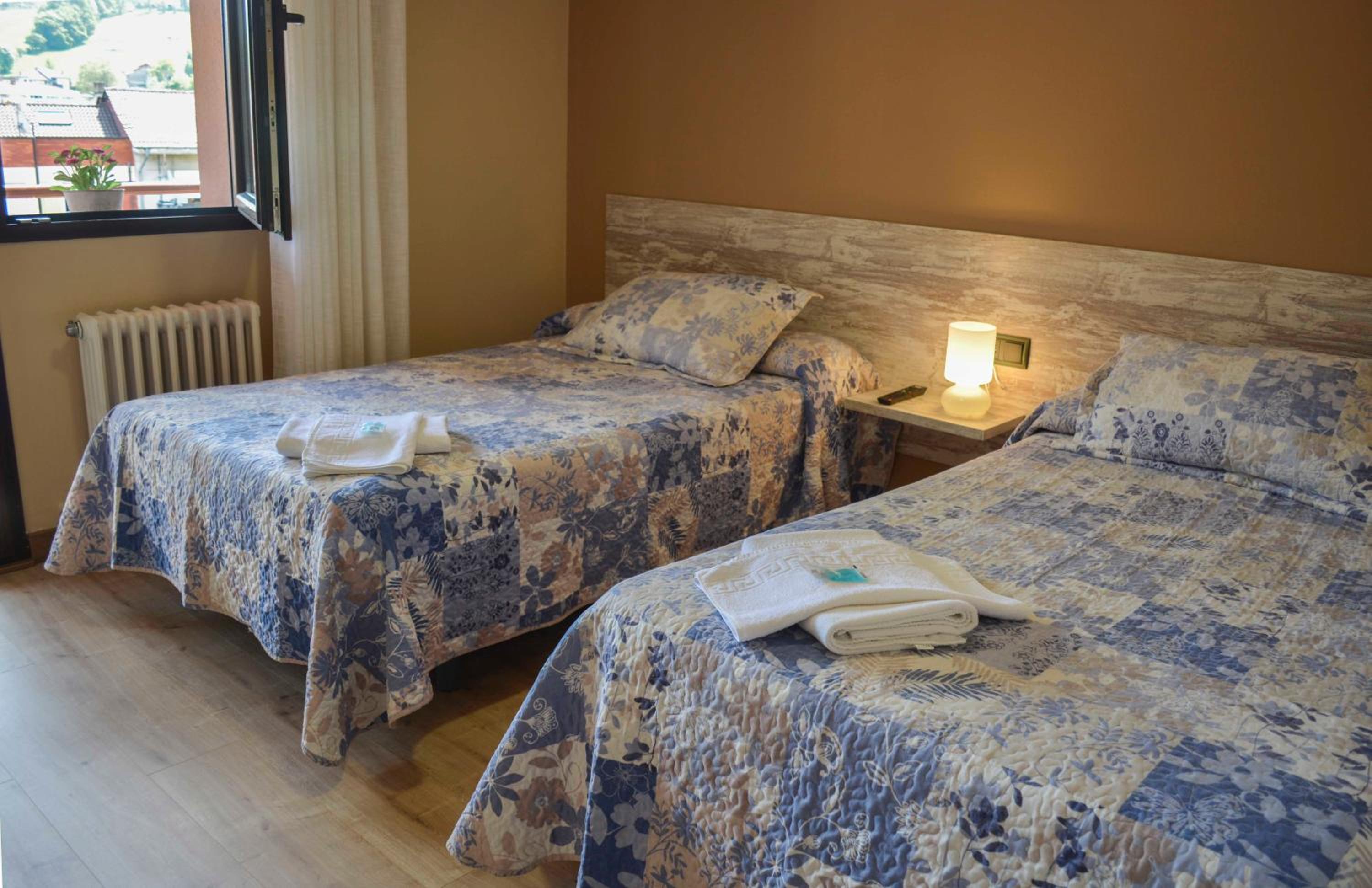 Twin Room with Terrace - Photo 5