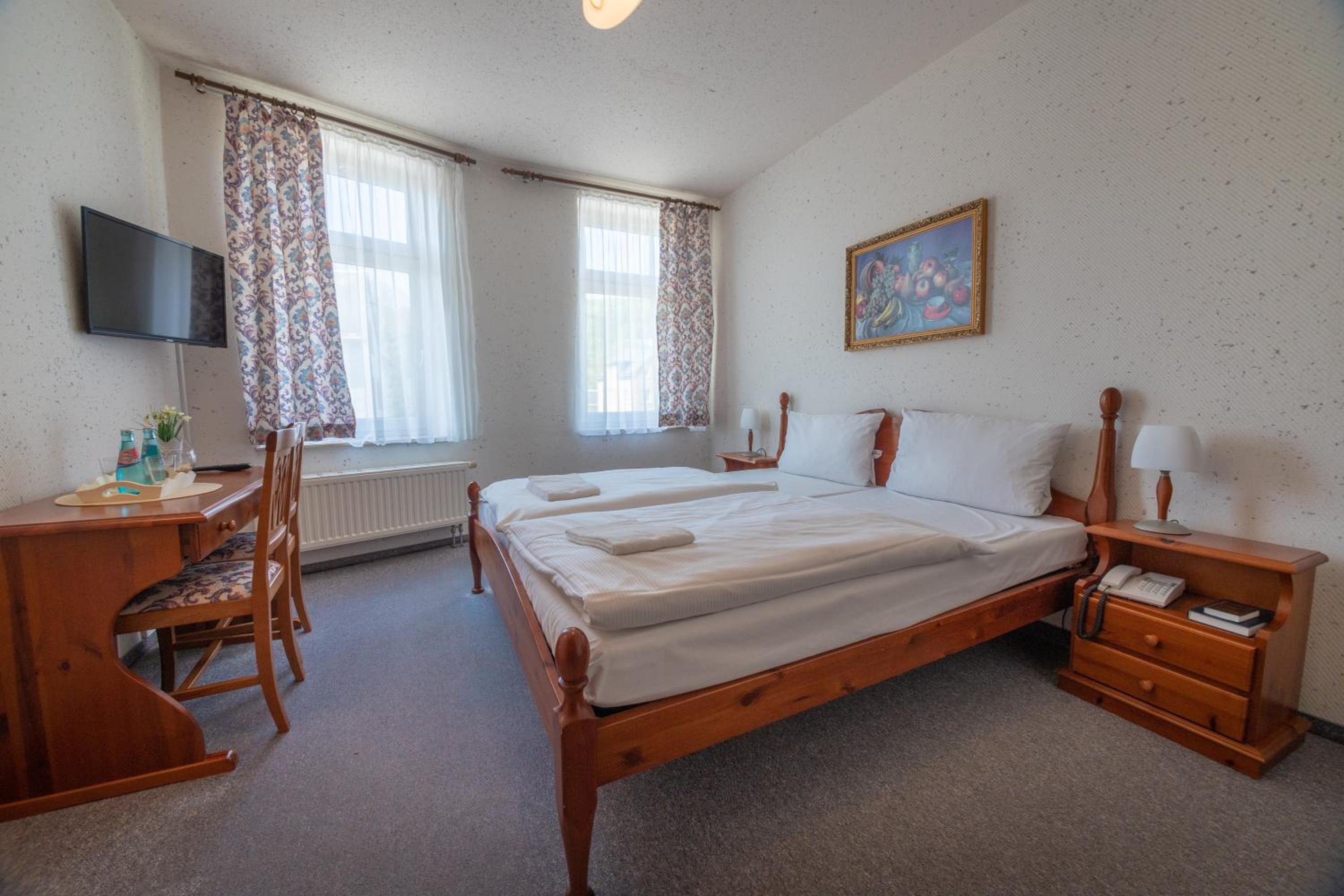 Standard Twin Room photo 1