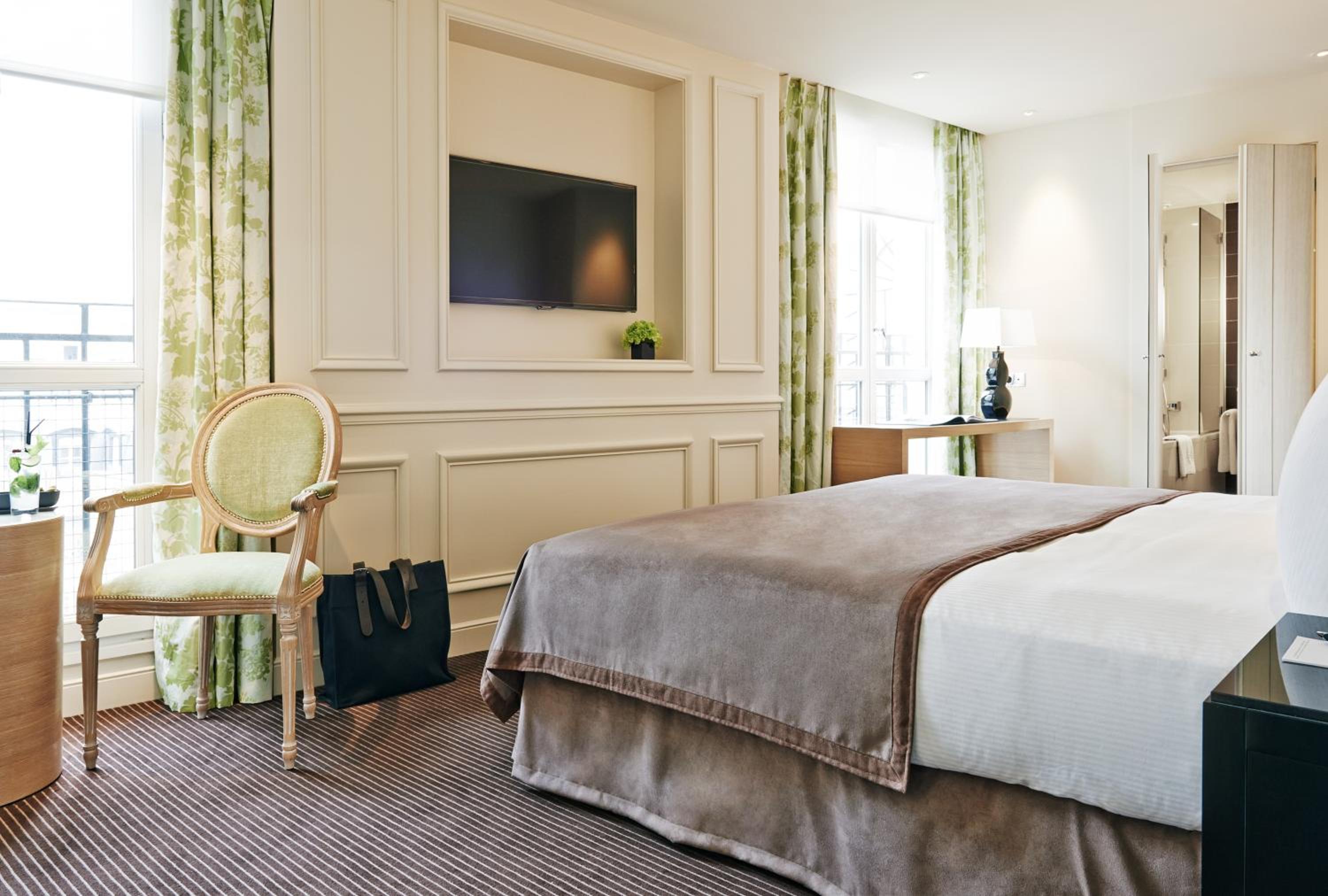 Executive Room photo 3