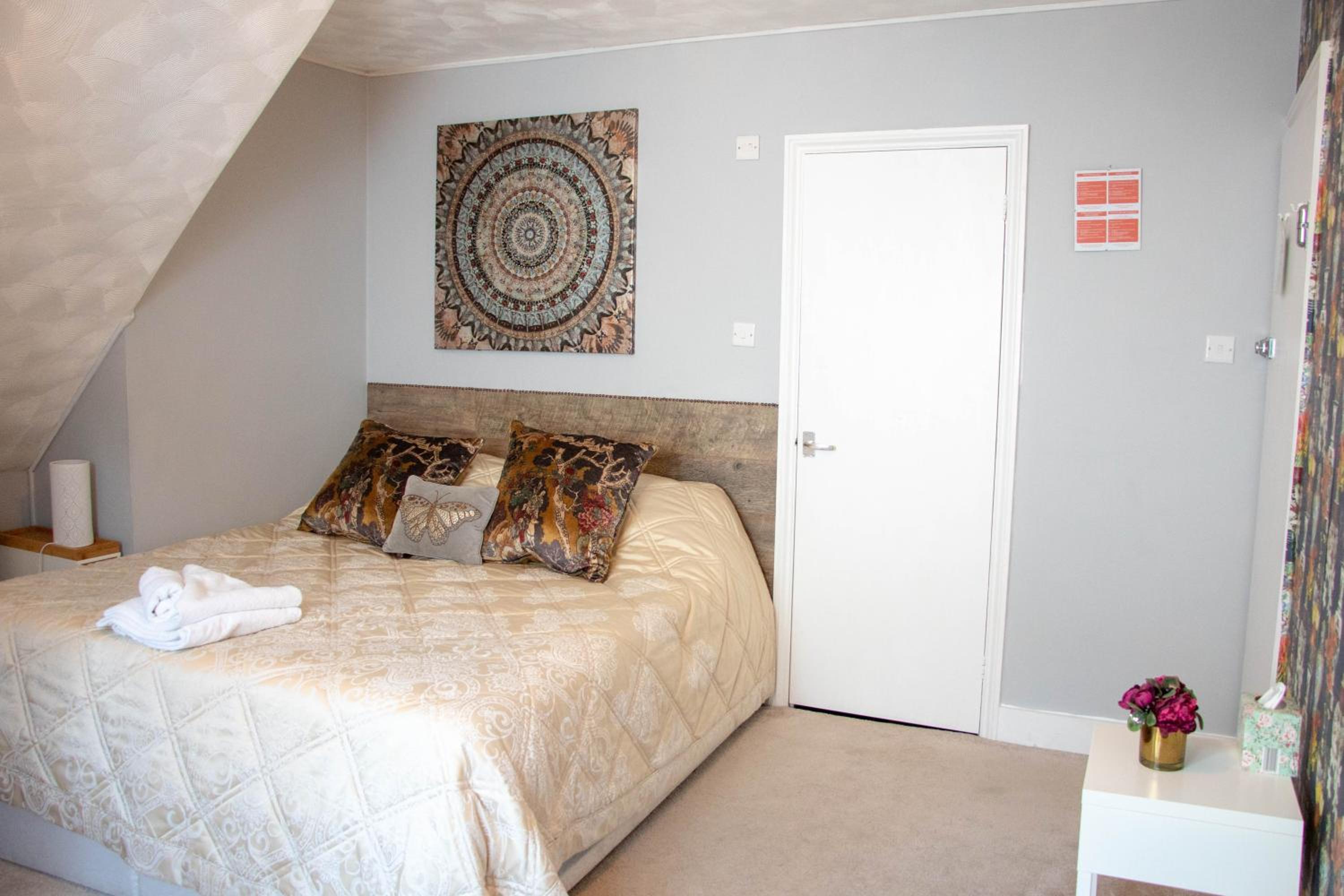 Double Room - Photo 4