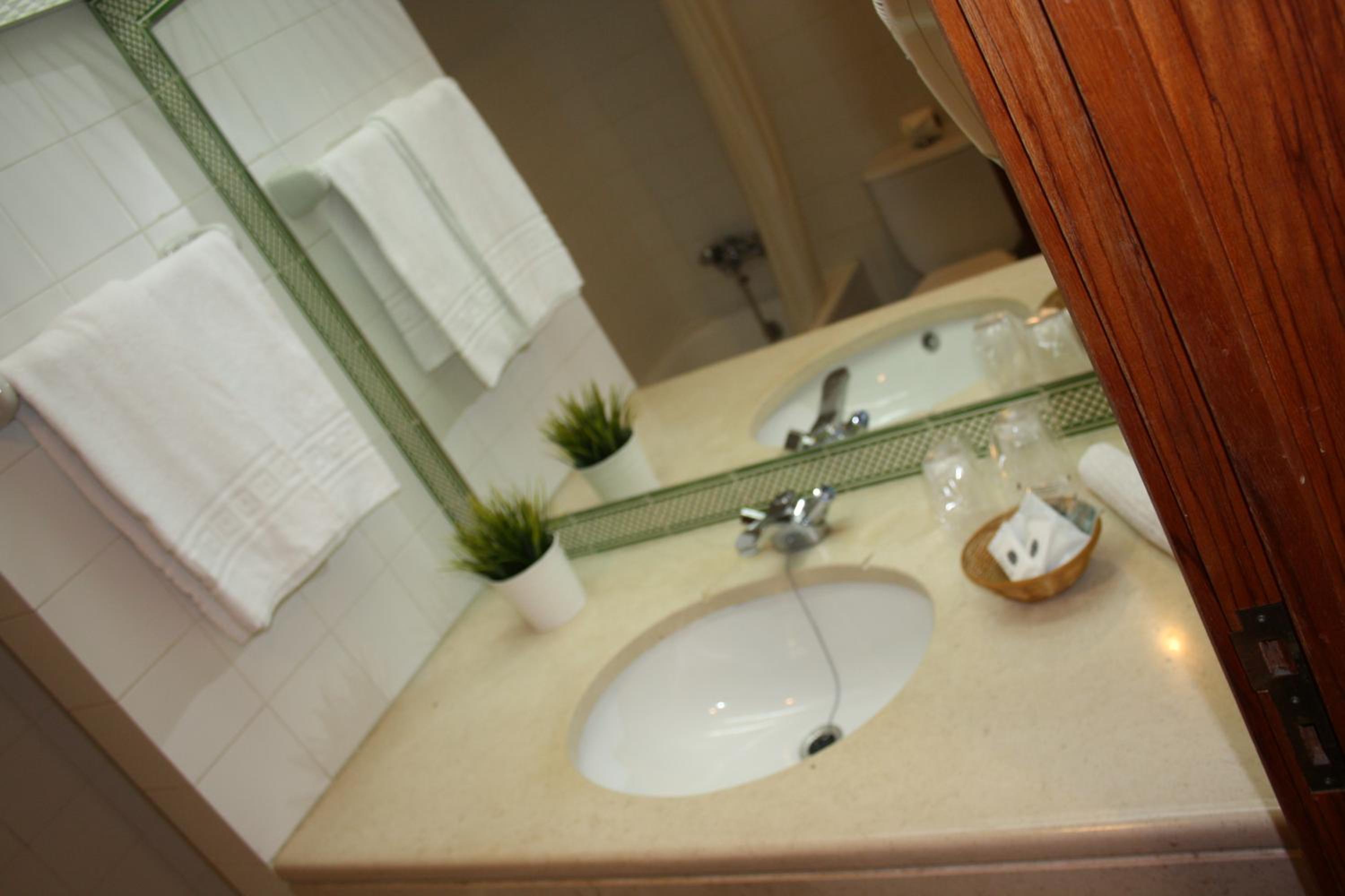 Triple Room - Photo 2