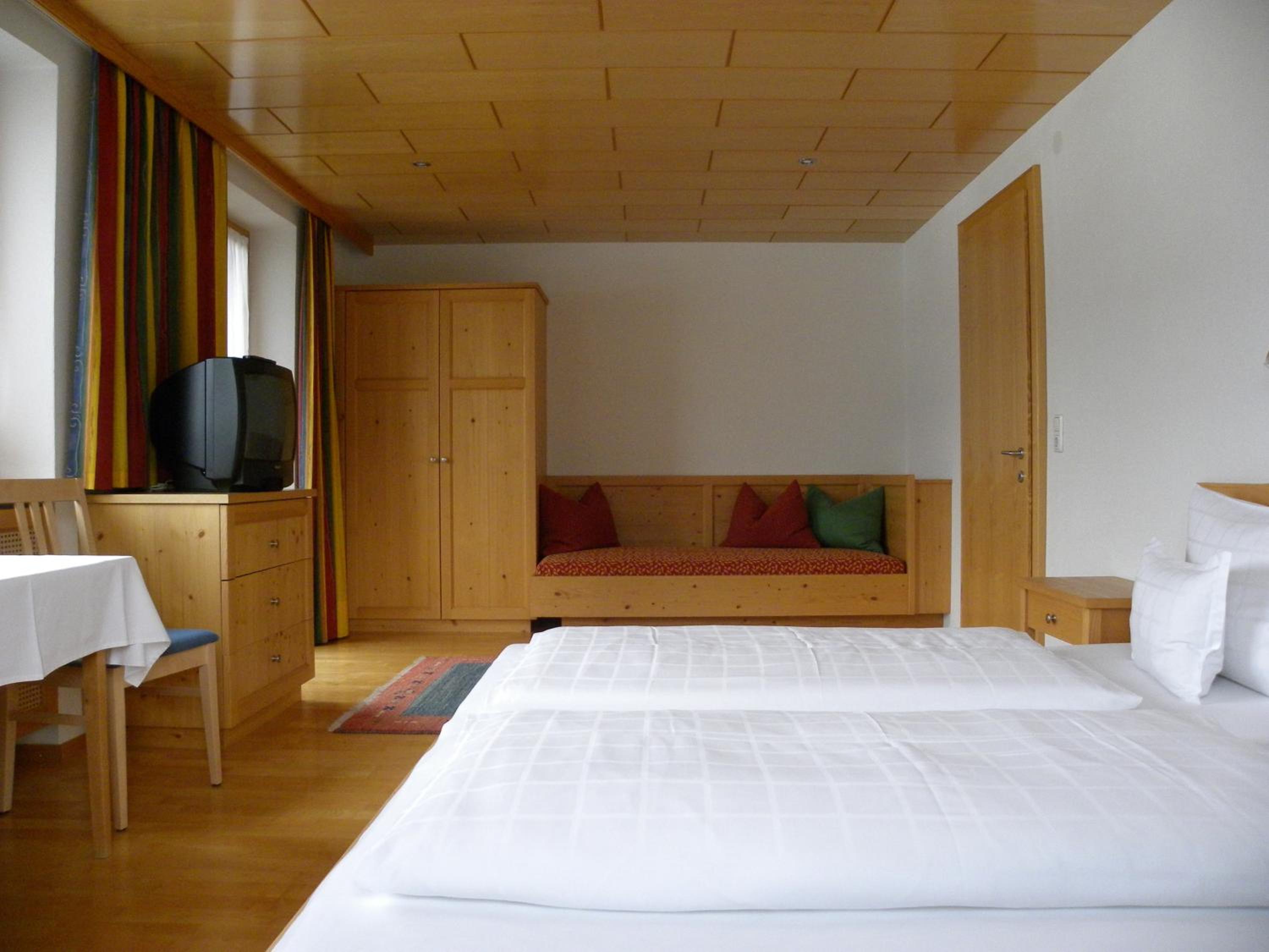 Double Room with Balcony photo 2