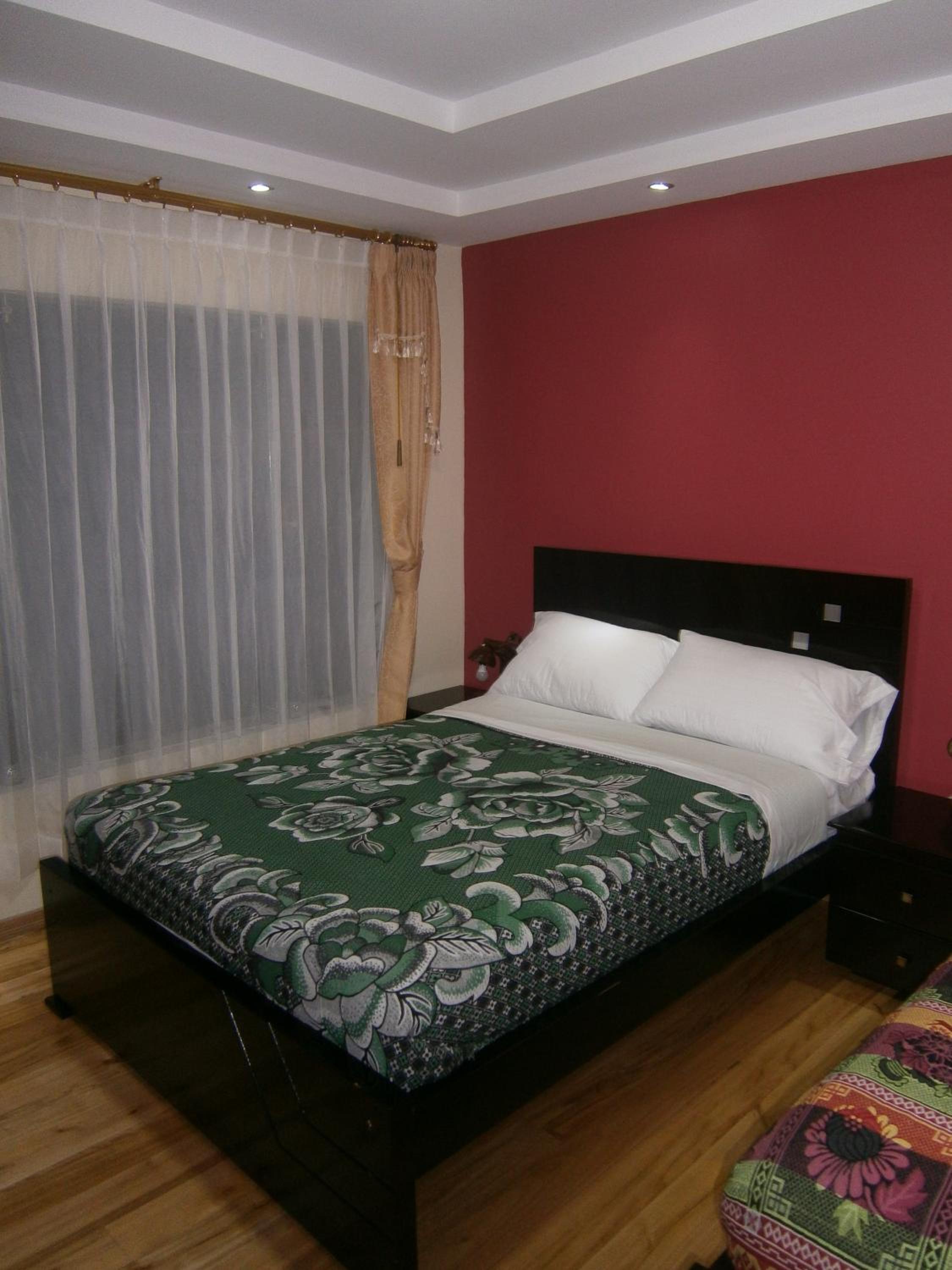 Single Room photo 3