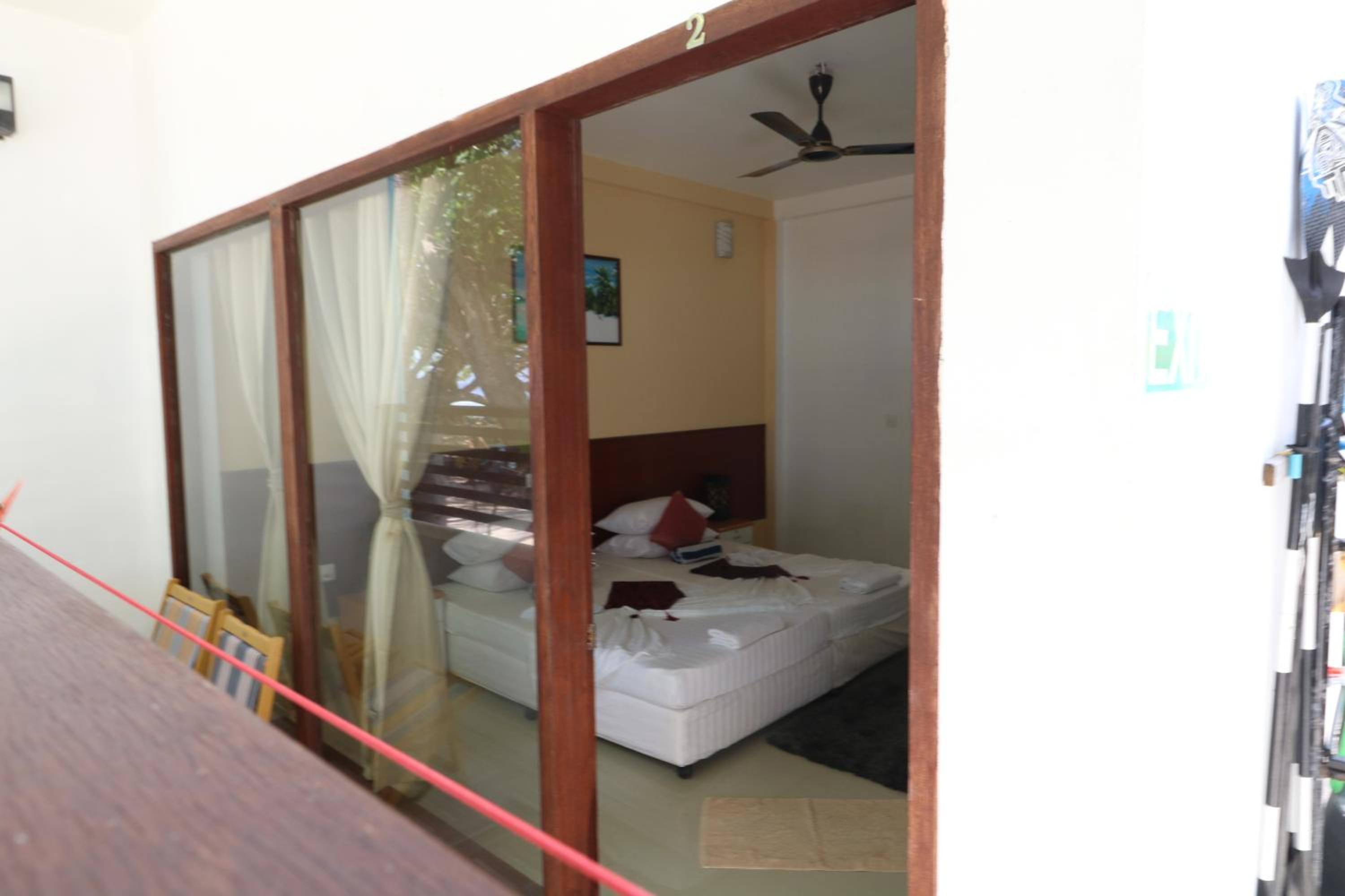 Deluxe Double Room - Photo 5