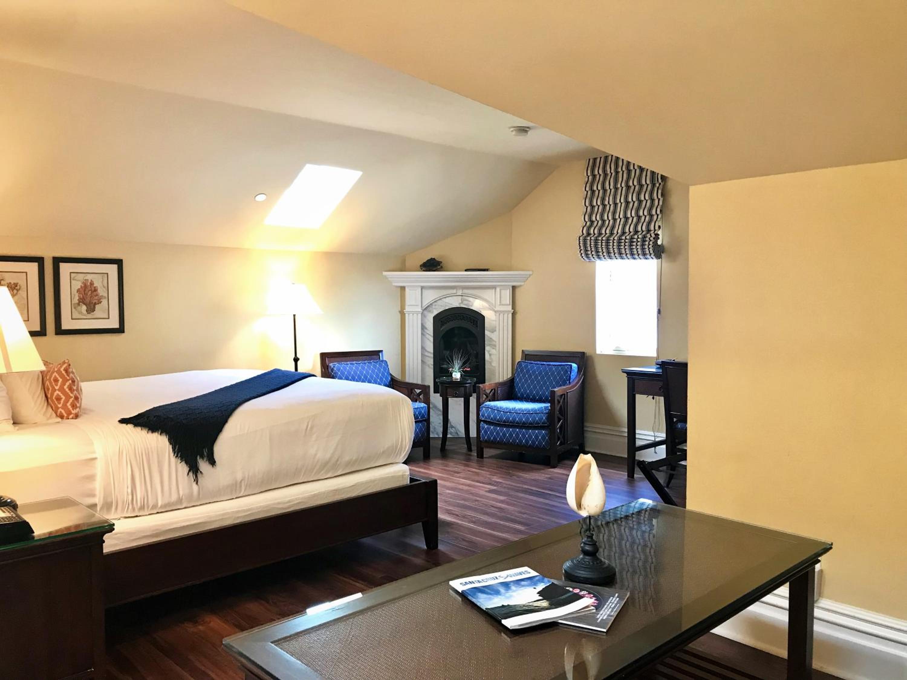 Superior King Room photo 1
