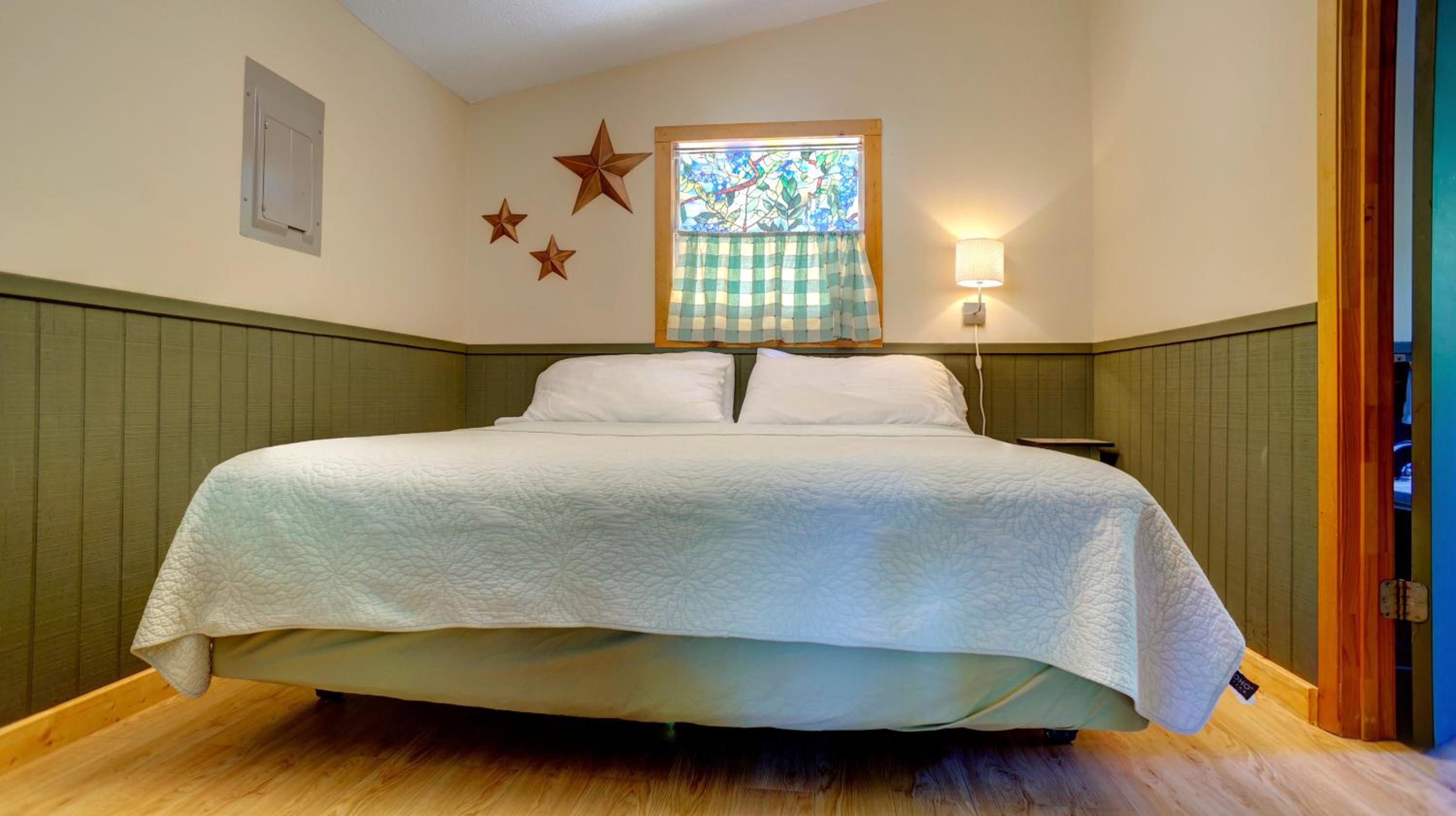 One-Bedroom House (Hawks Peak) photo 3