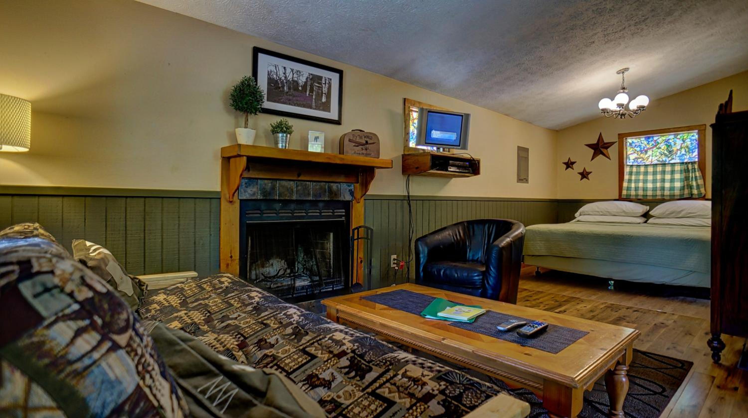 One-Bedroom House (Hawks Peak) photo 1