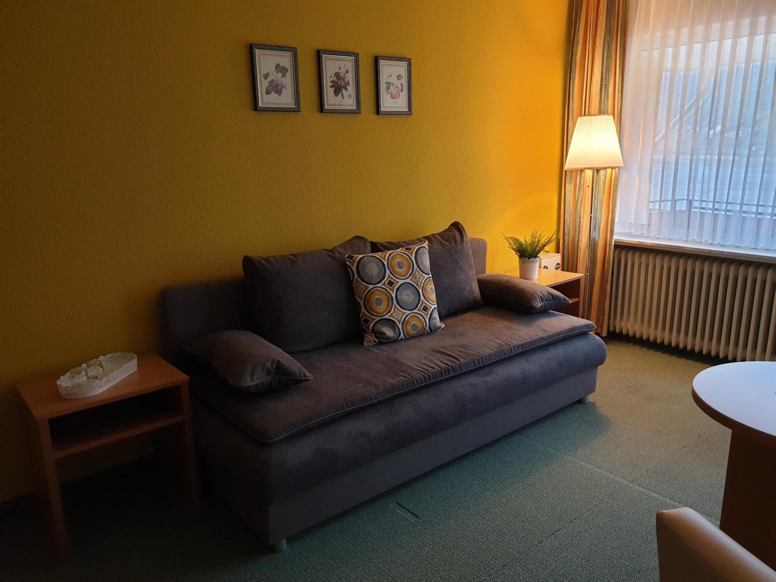Apartment with Balcony photo 3