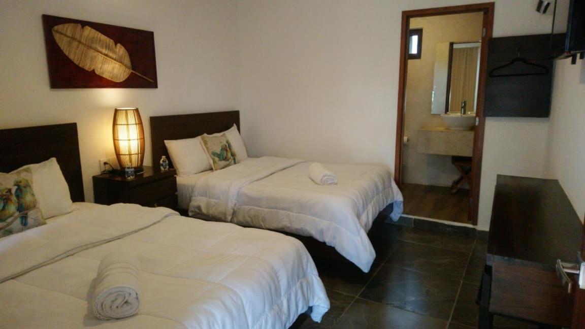 Double Room - Photo 5