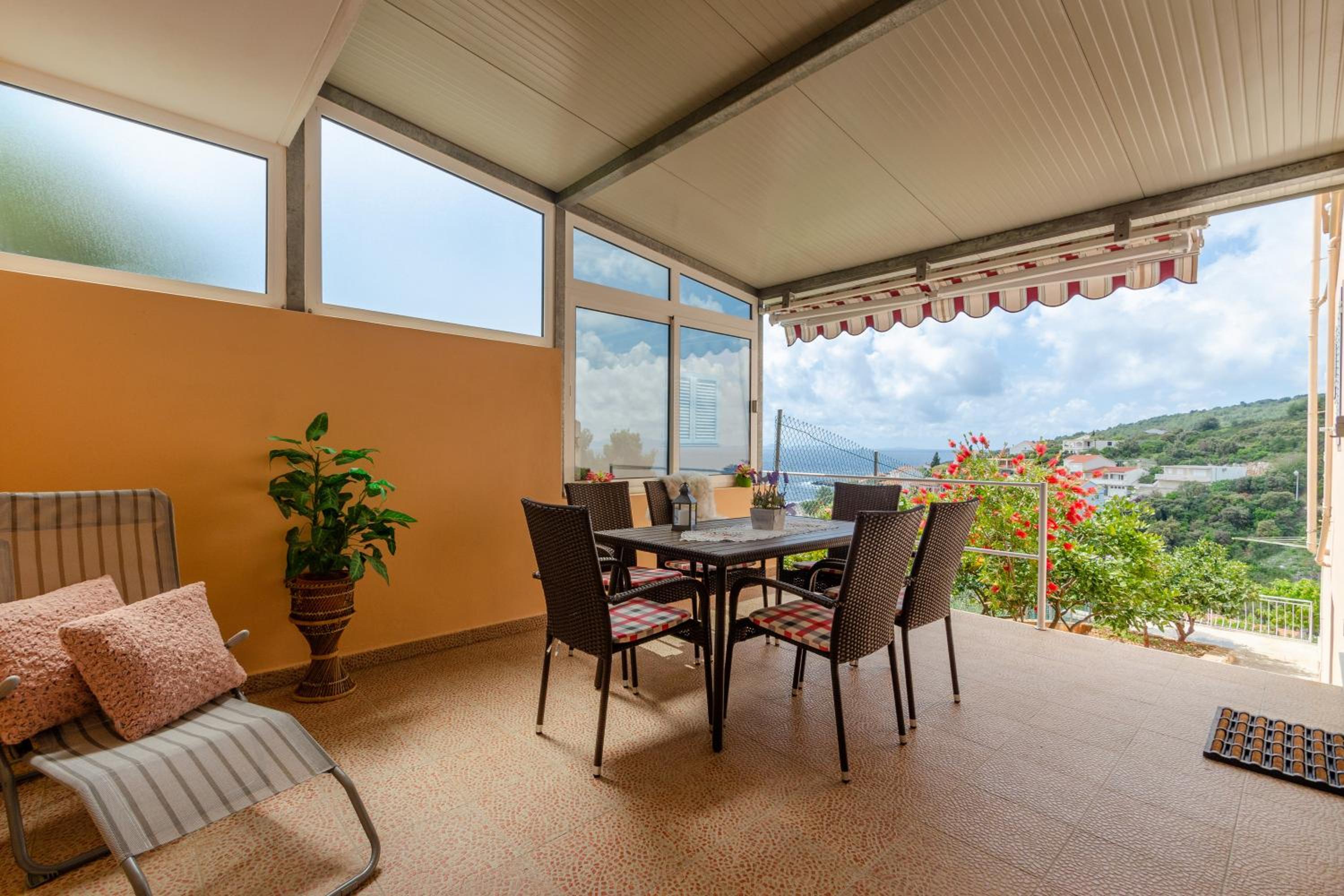 Apartment with Terrace photo 3