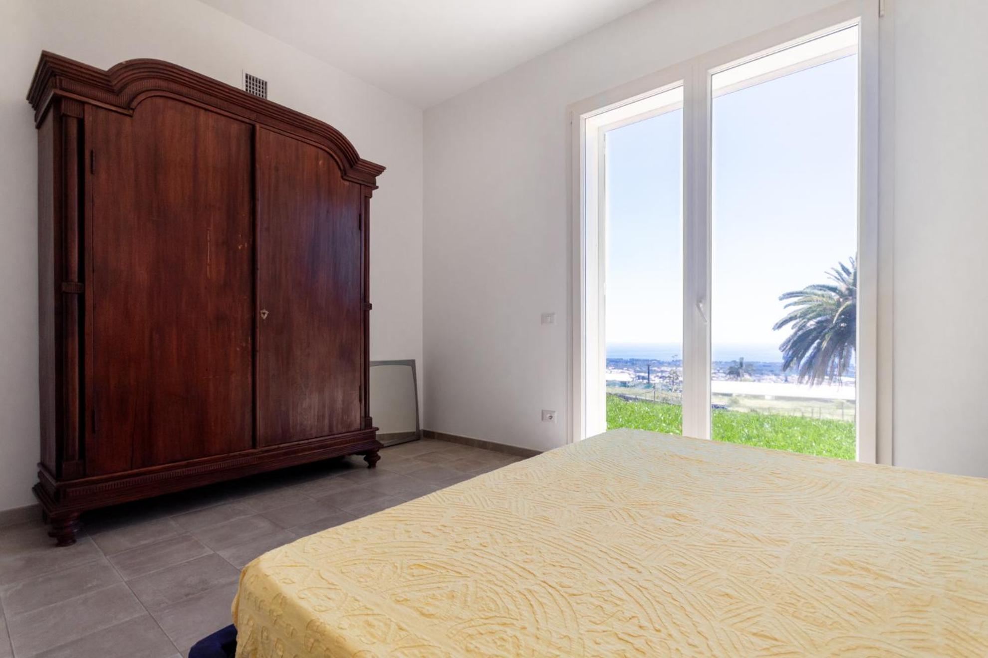 Villa with Sea View photo 3