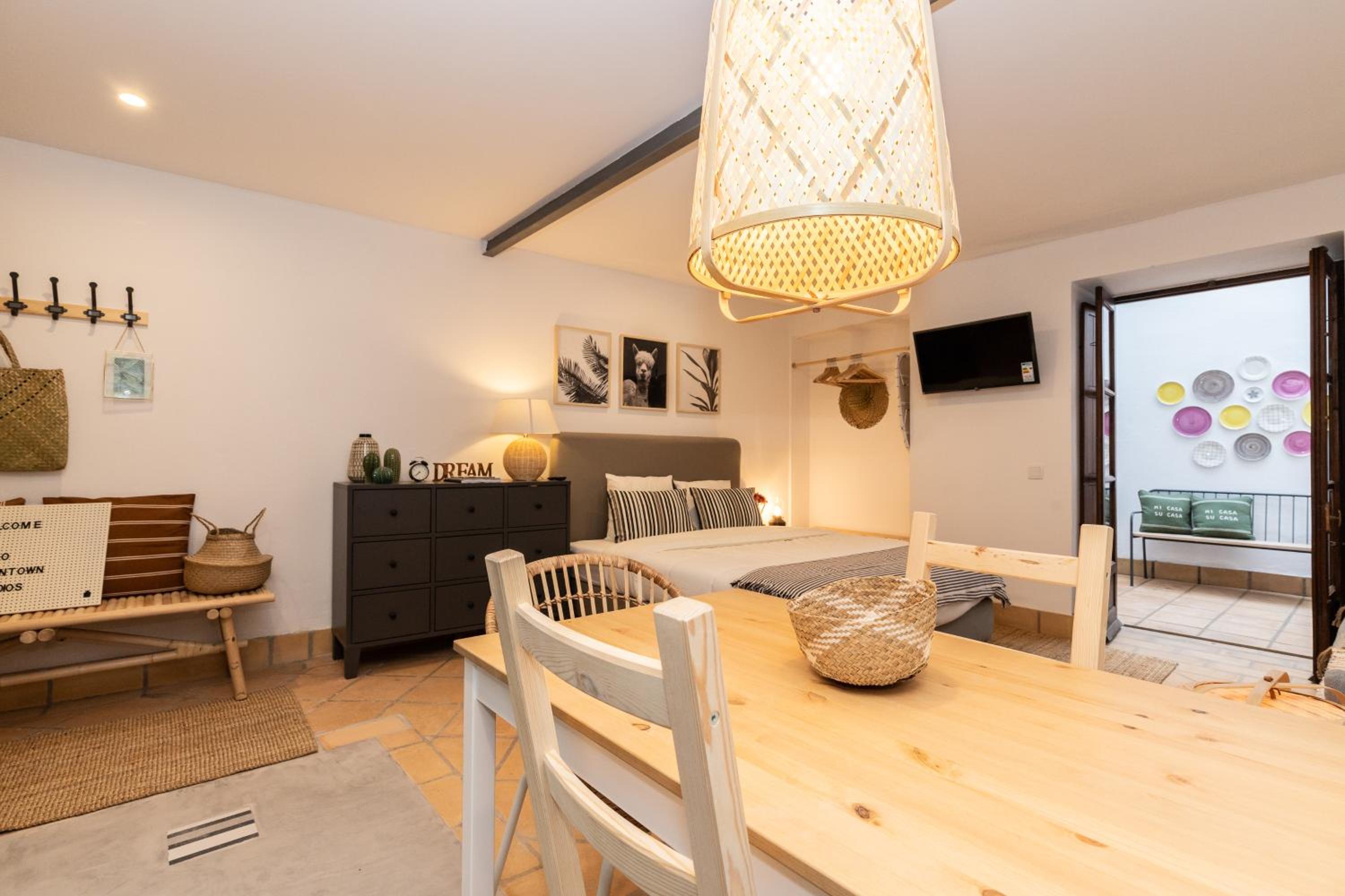 Studio Apartment