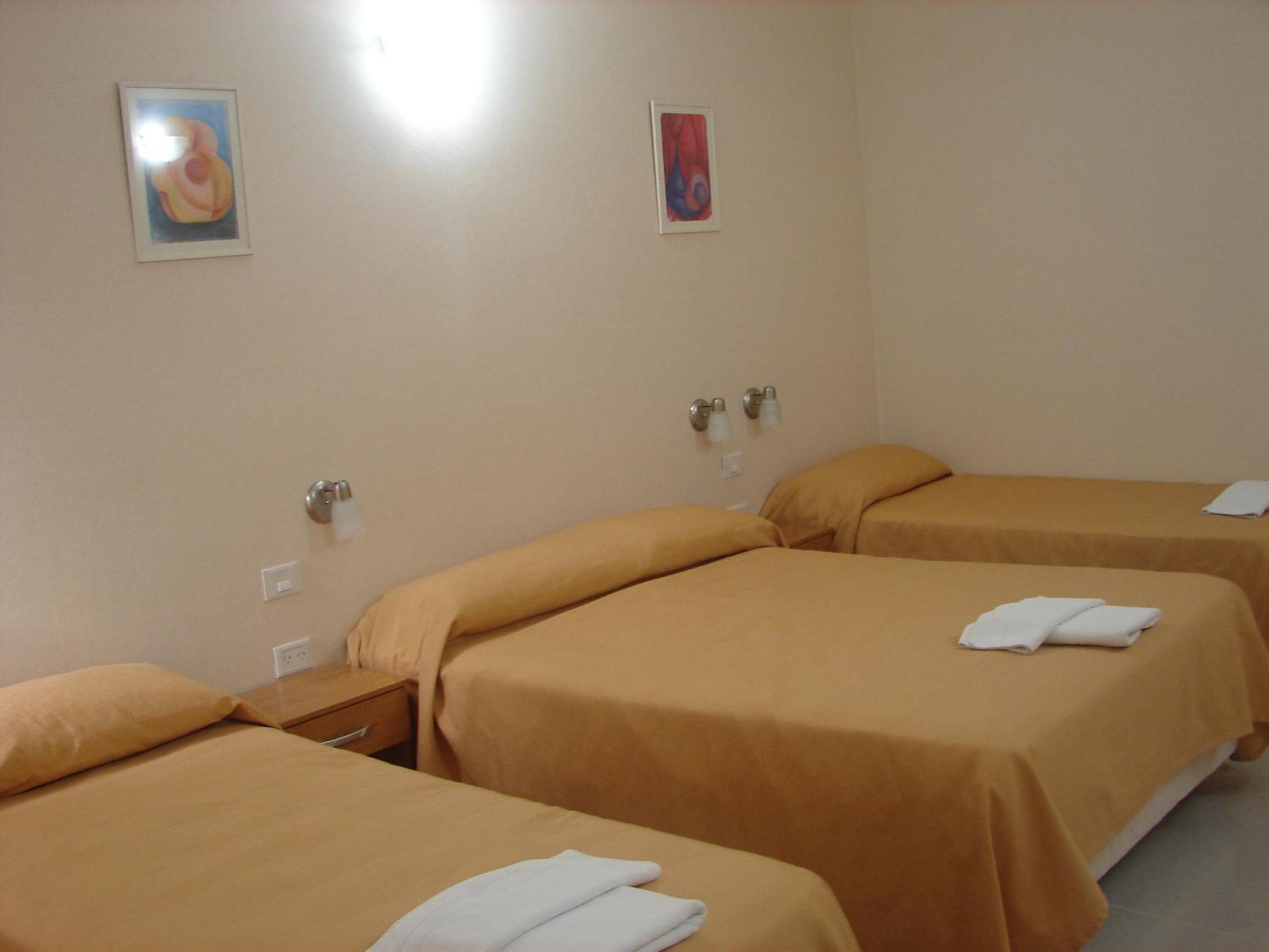 Triple Room photo 3
