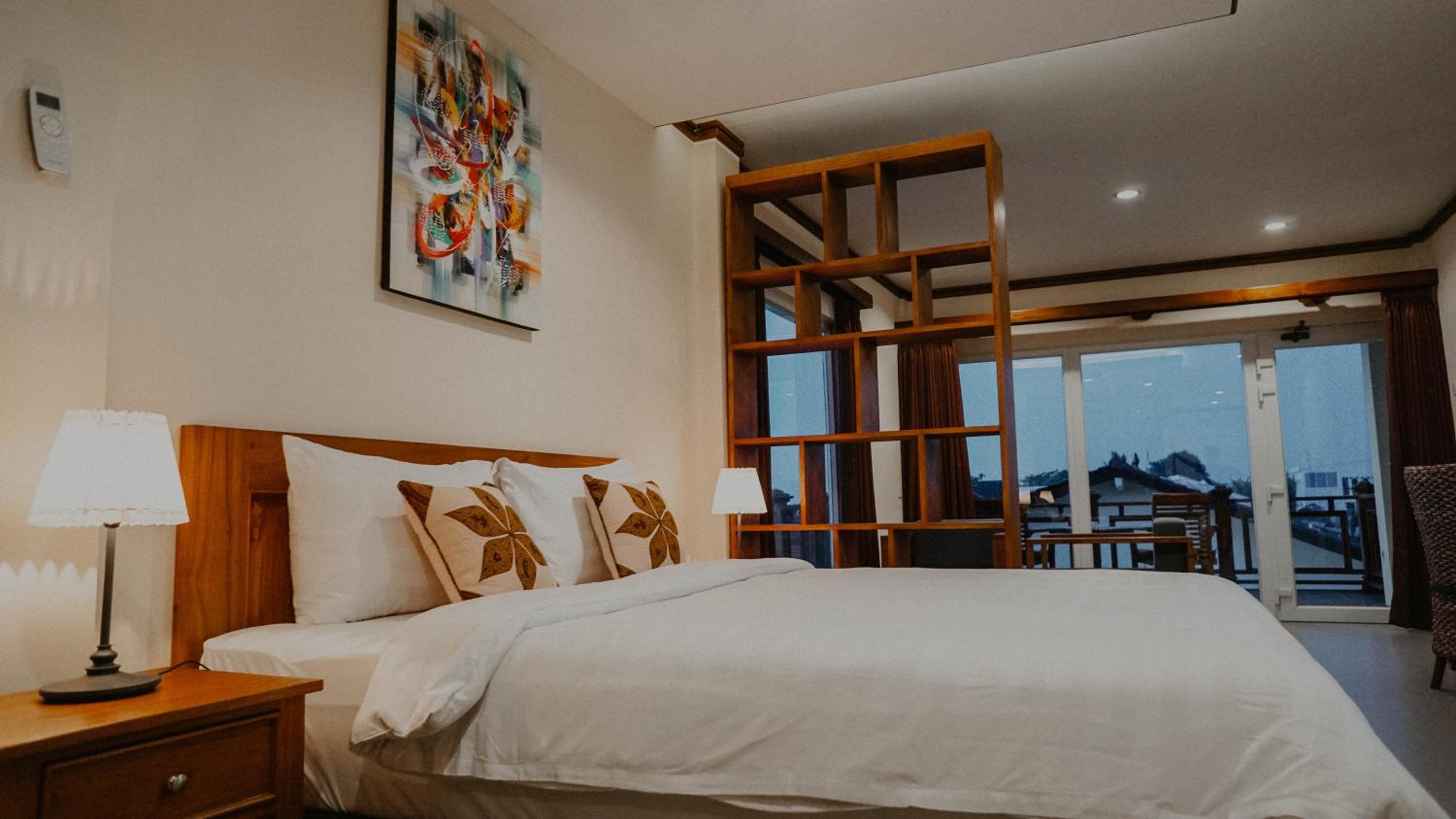 Studio Apartment with Sea View photo 1