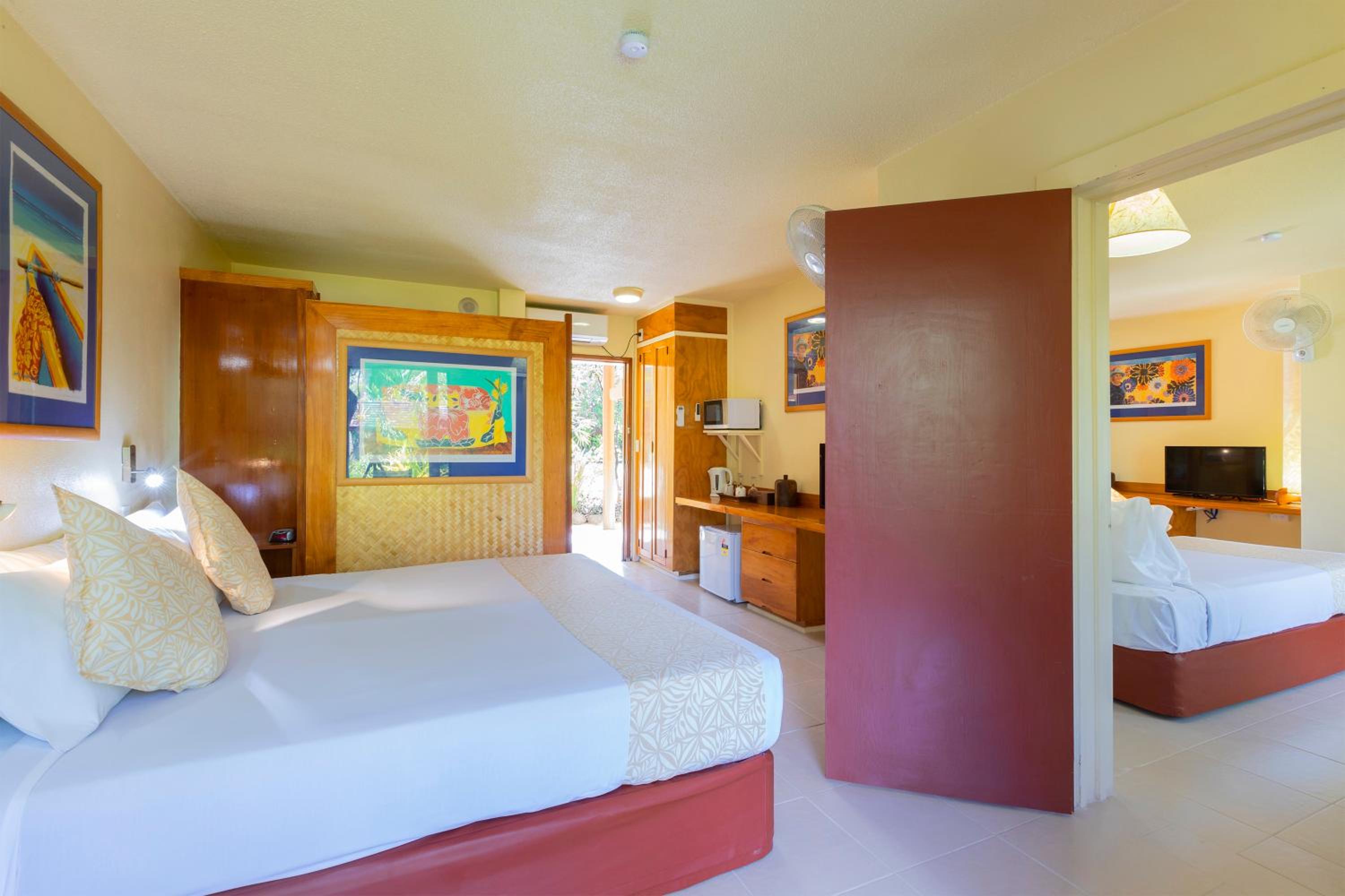 Family Two-Bedroom Interconnecting Suite - Beachside