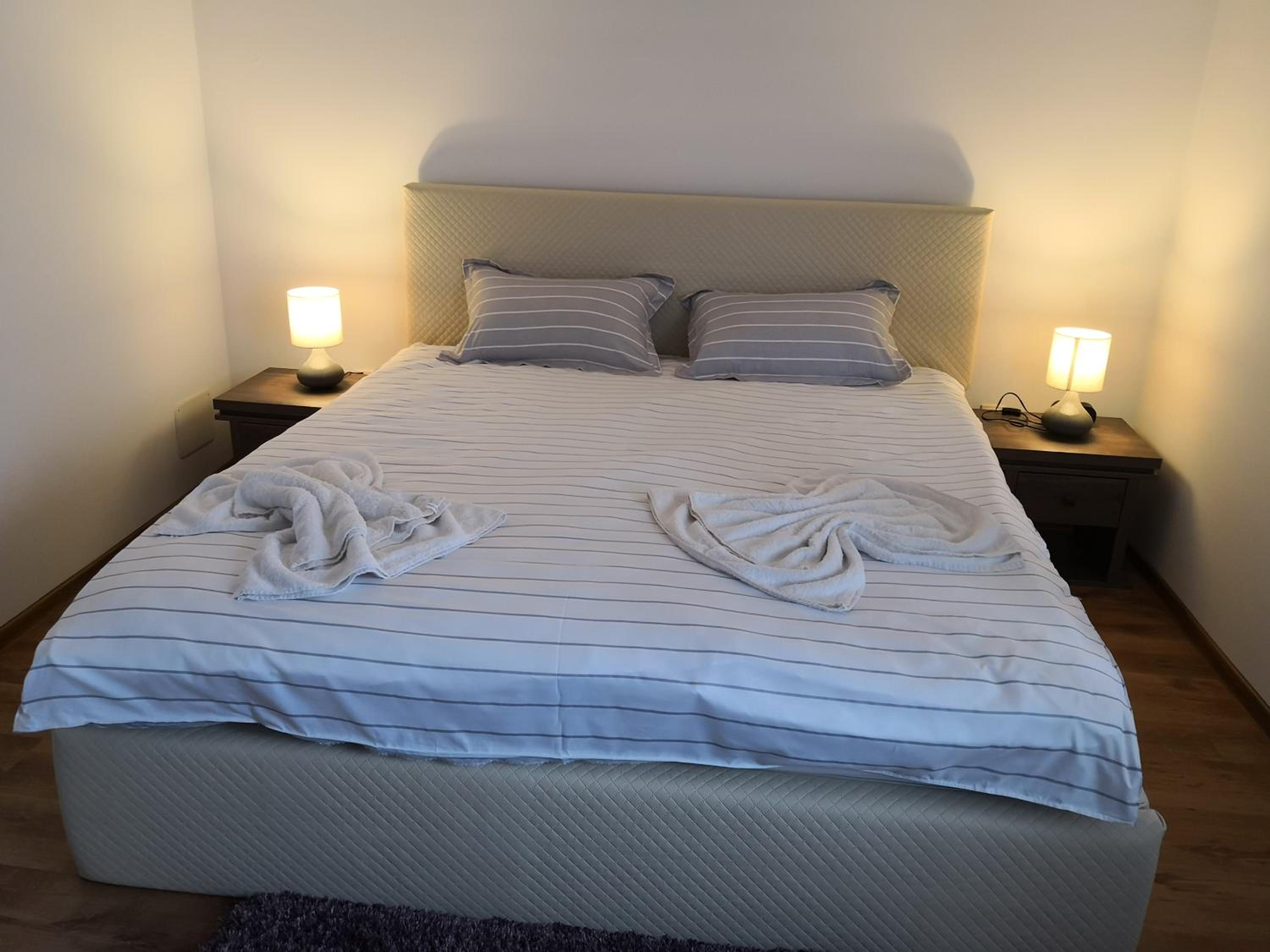 Studio with Sofa Bed - Photo 9