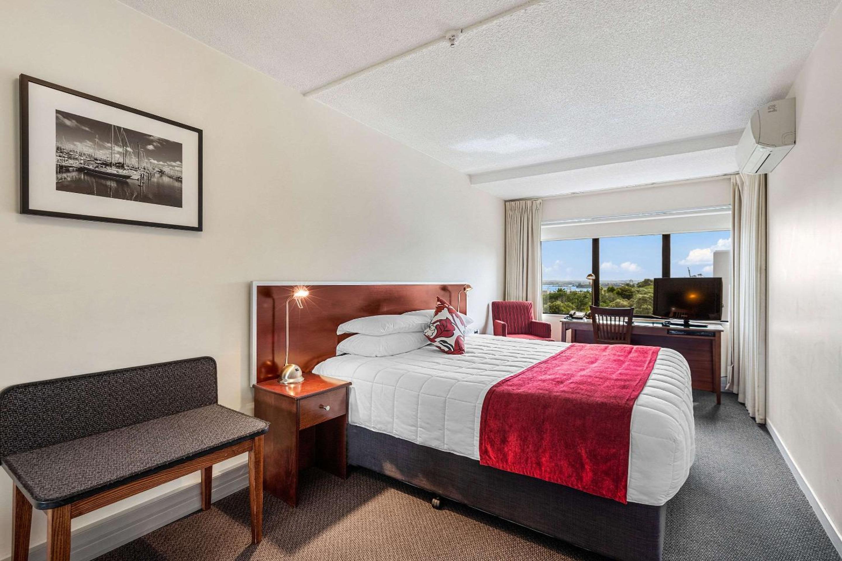 Standard King Room - Photo 1